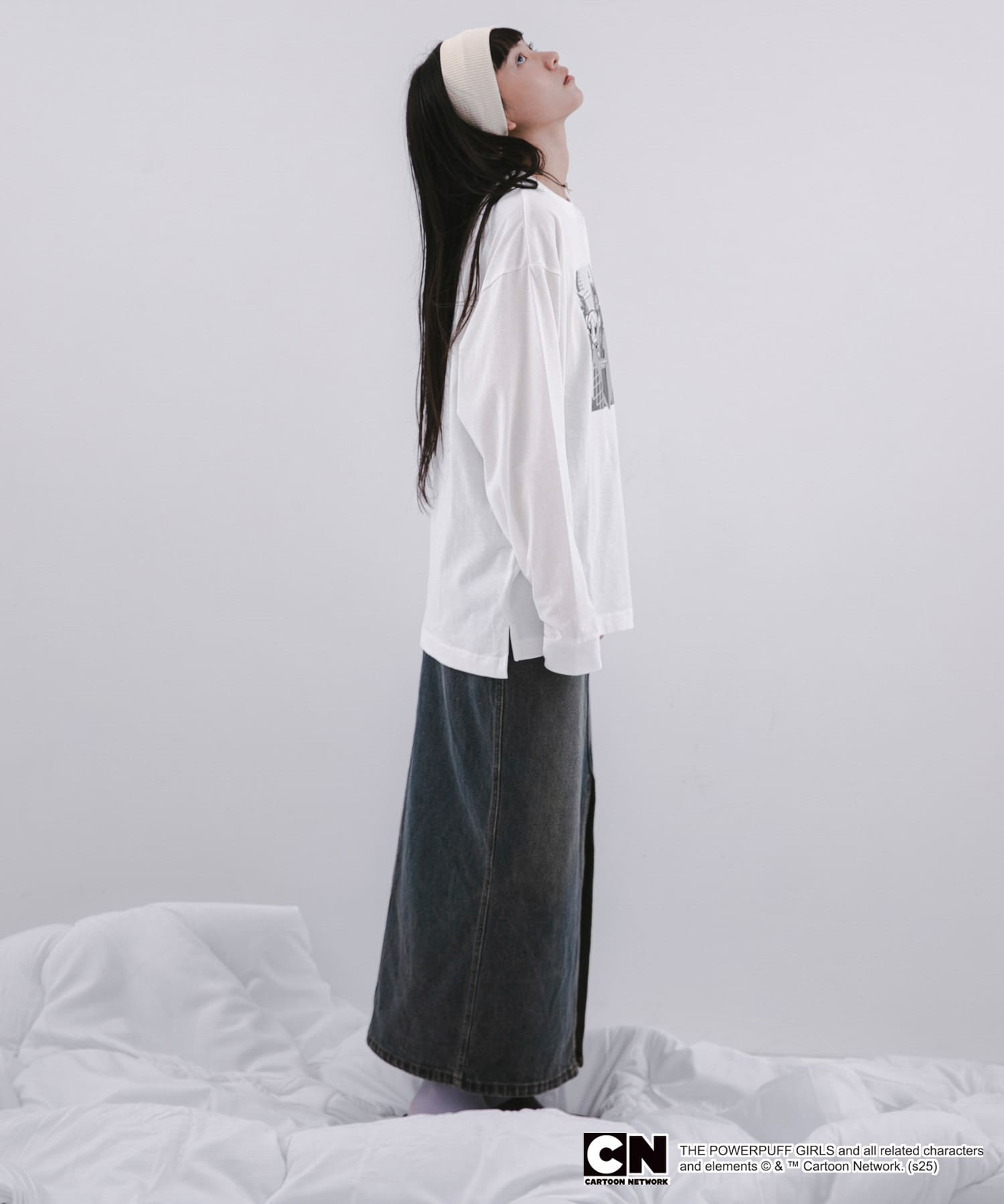 OFF WHITE
