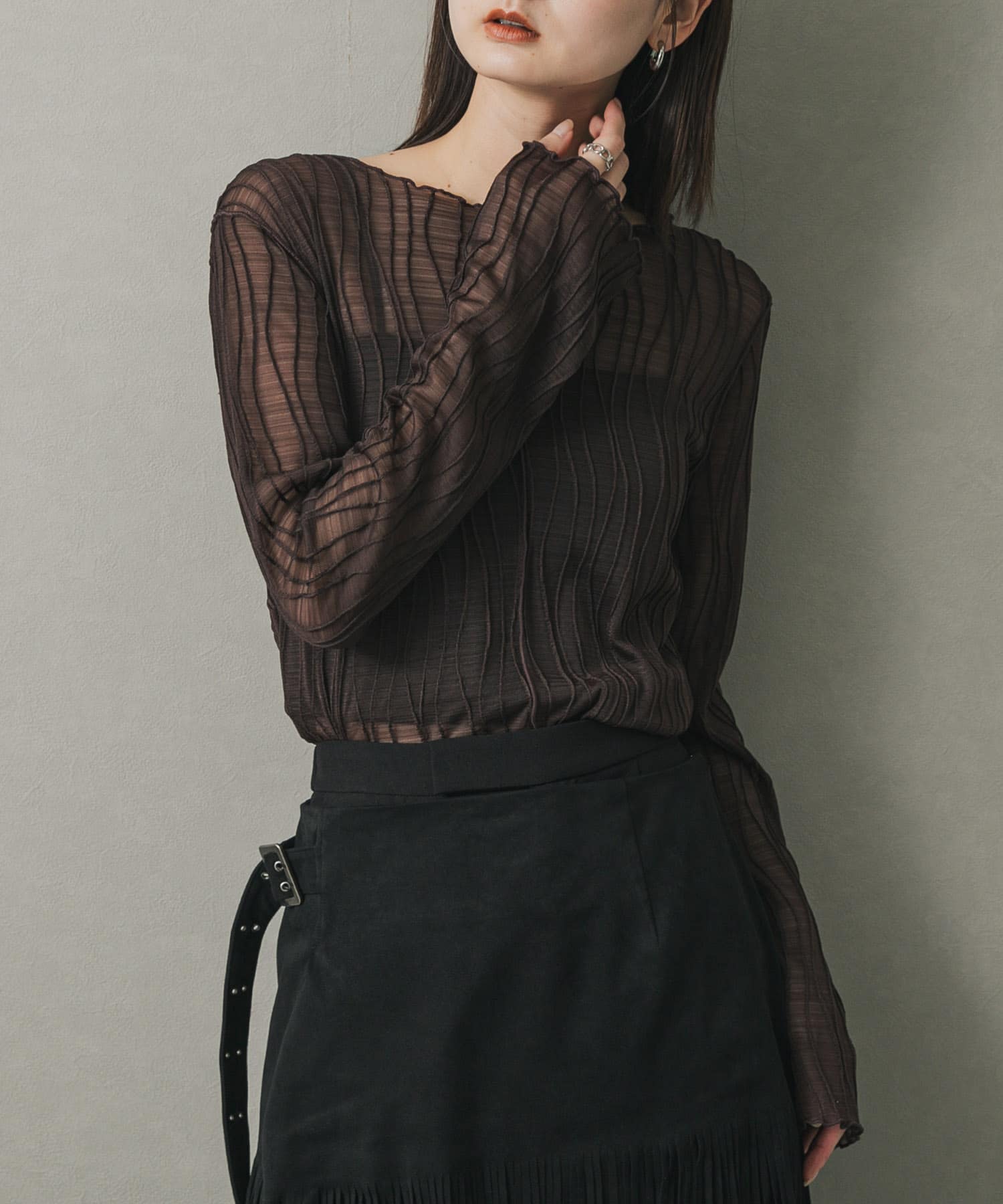 ウェーブパターンジャガードトップ