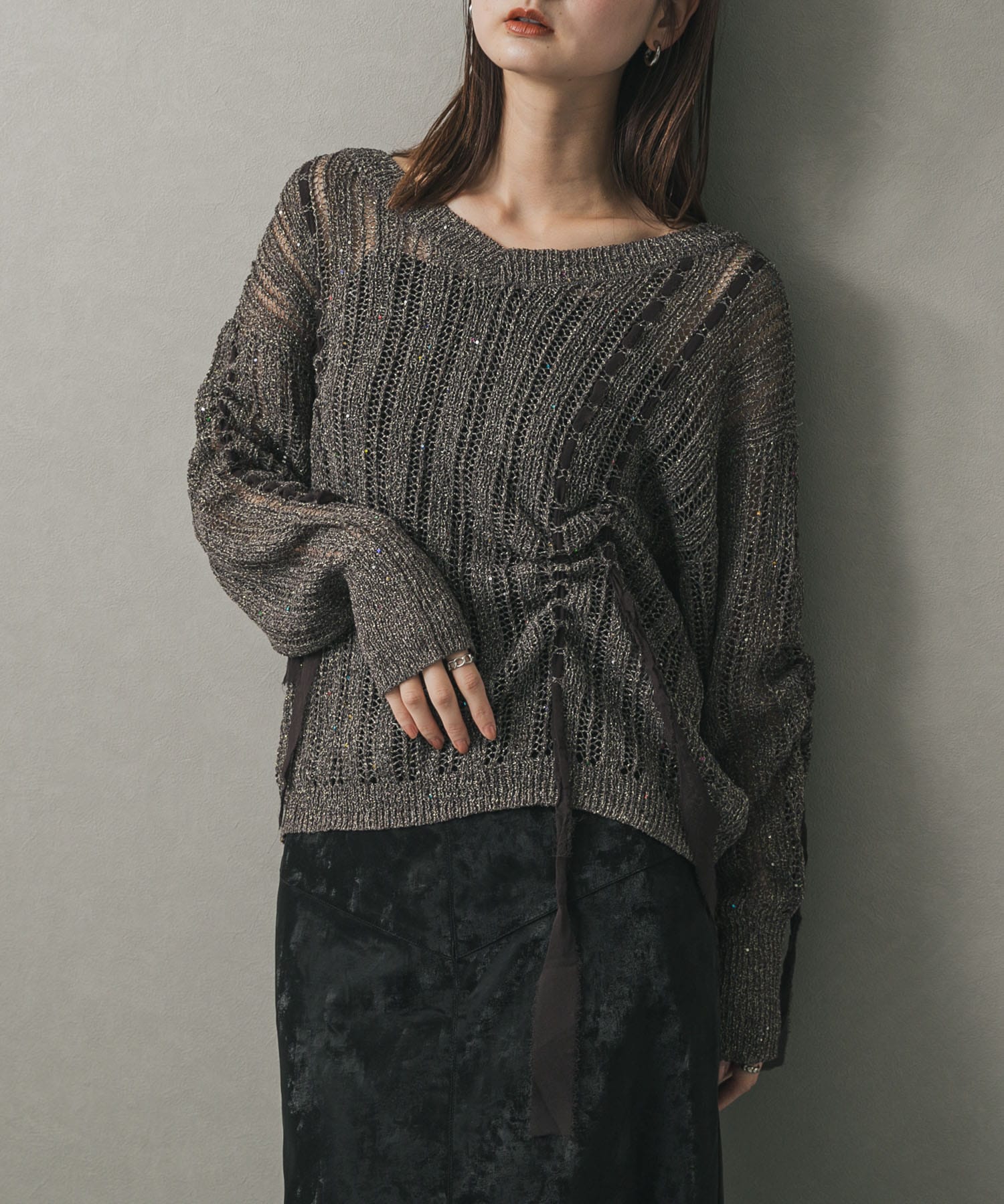 メッシュテープニット