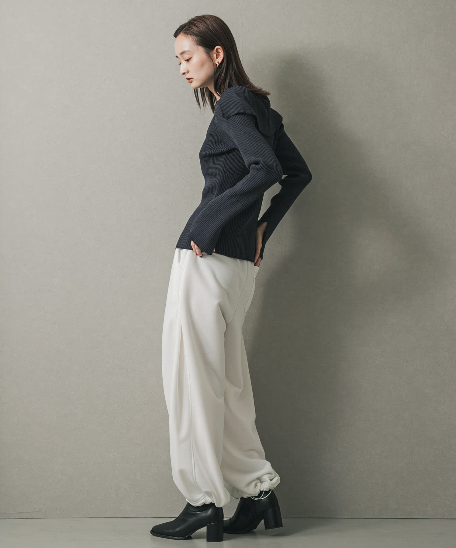 身長：169cm サイズ：one