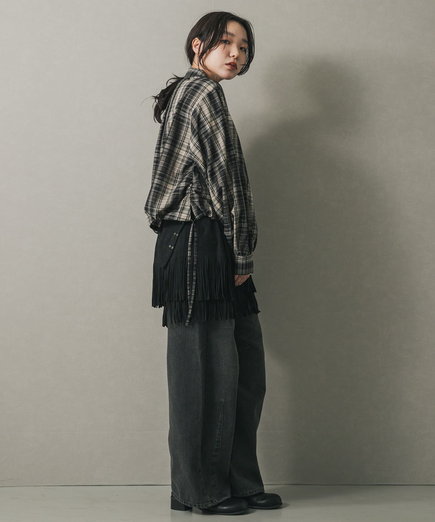 BLK×WHT