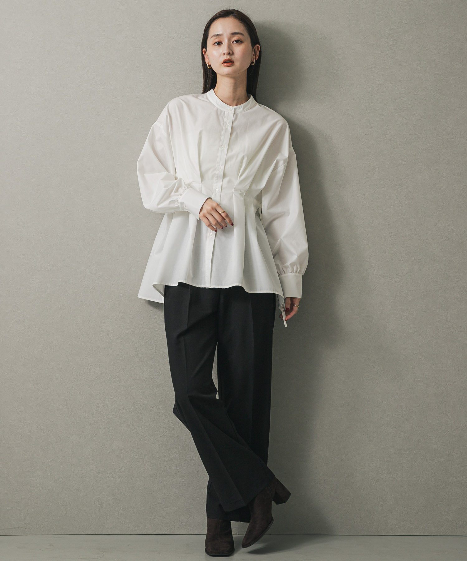 OFF WHITE