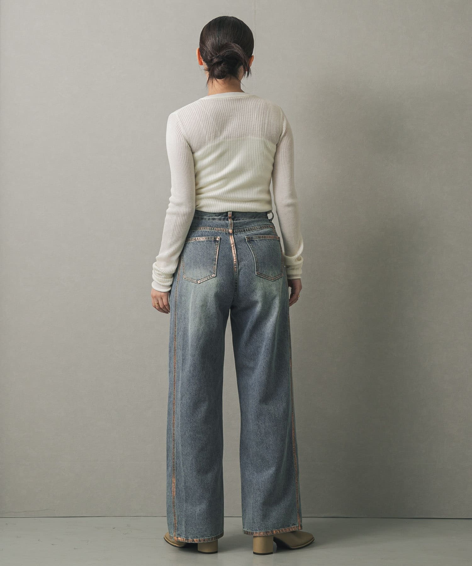 L.INDIGO