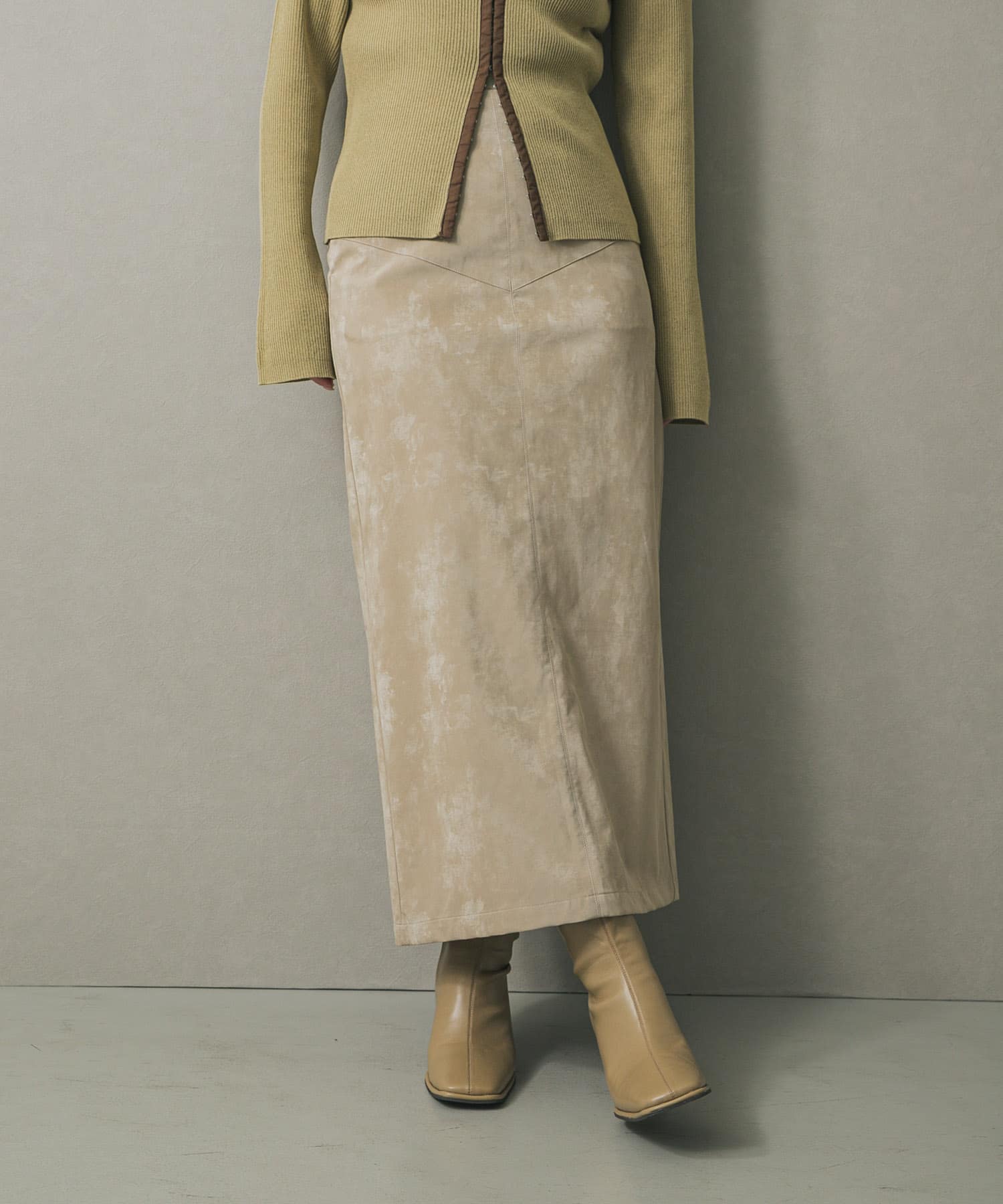 FLペンシルスカート