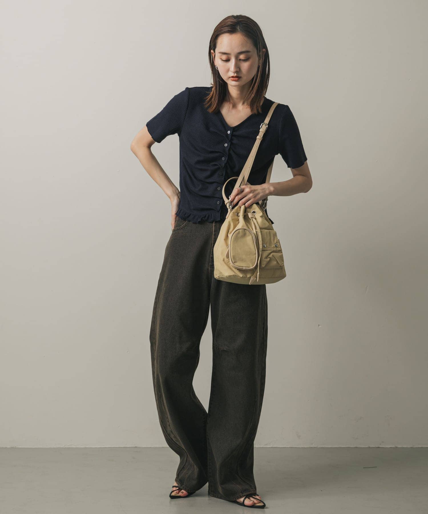 撥水2WAYマルチポケットナイロンバッグ BEIGE one