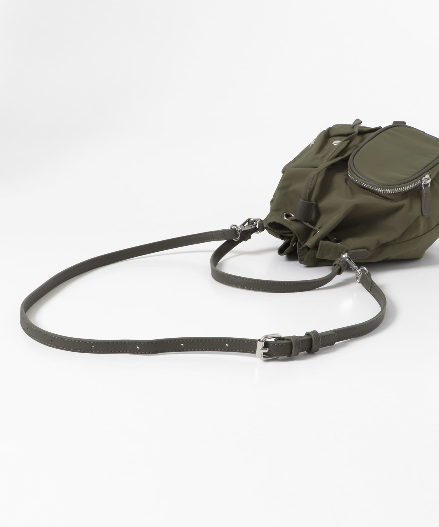 撥水2WAYマルチポケットナイロンバッグ KHAKI one