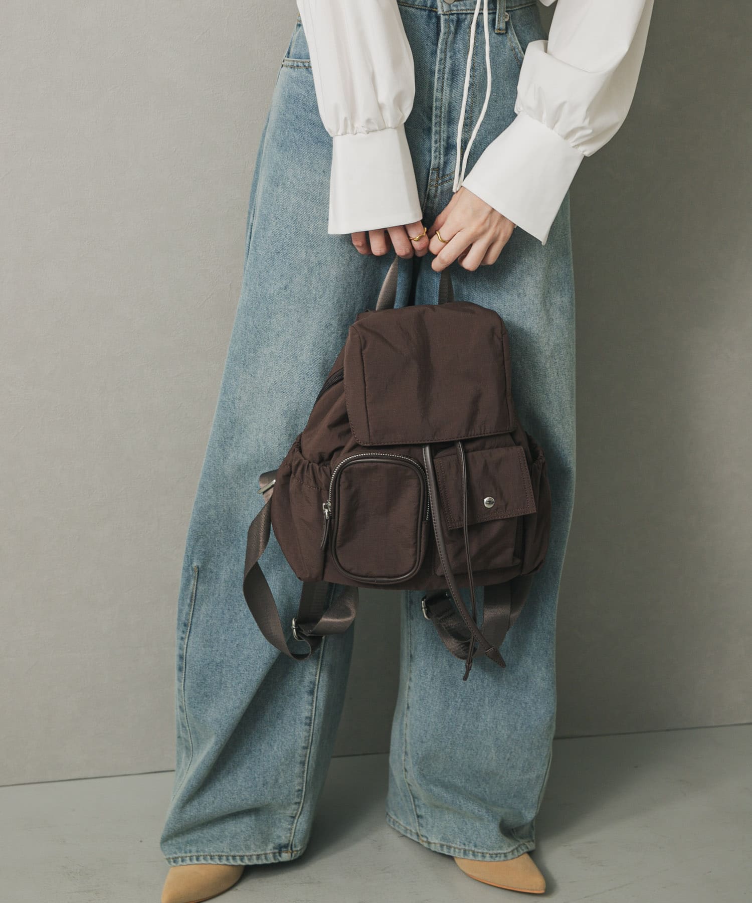 撥水マルチポケットナイロンリュック BROWN one