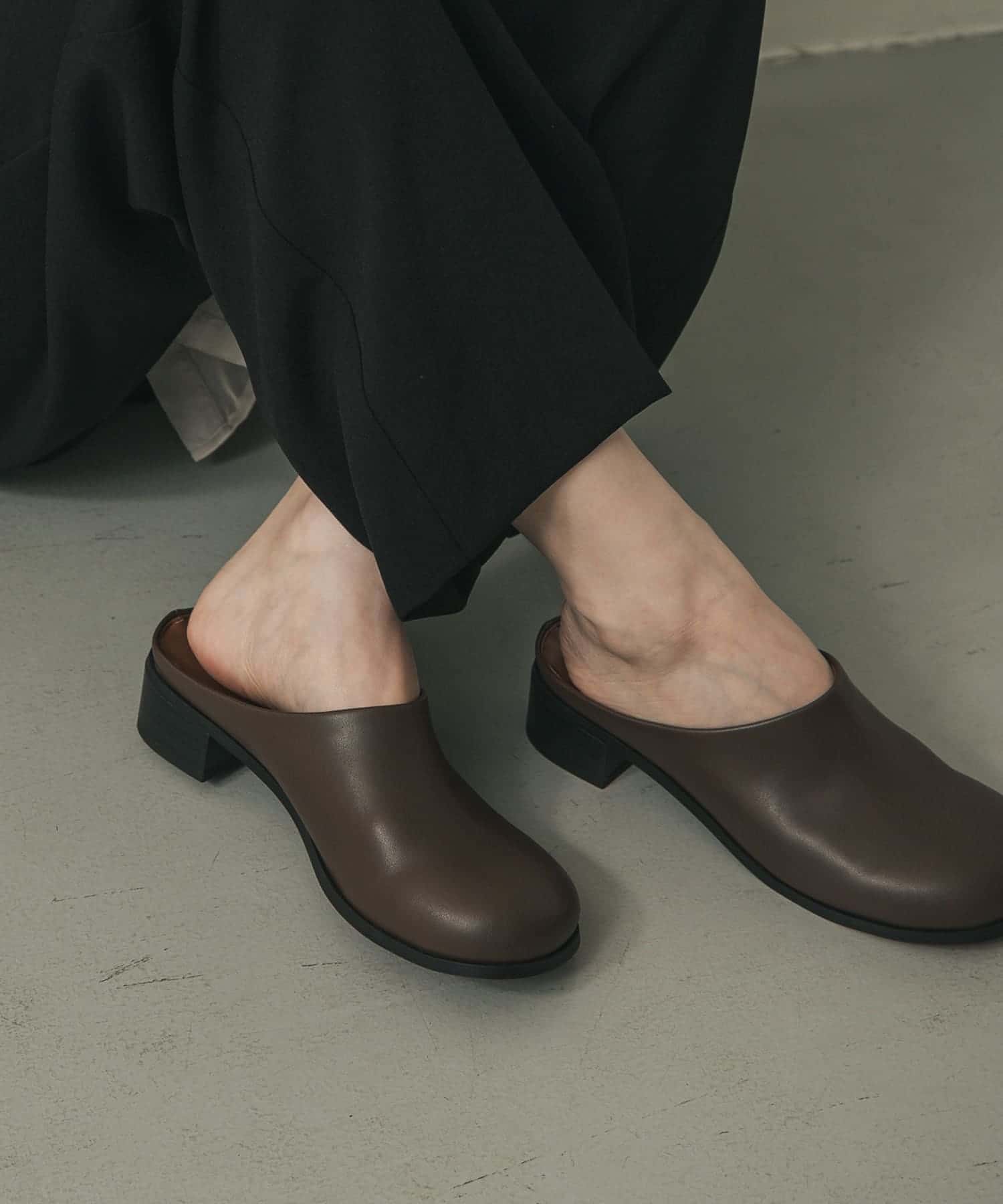 ワイドトゥヒールスリッポン BROWN S