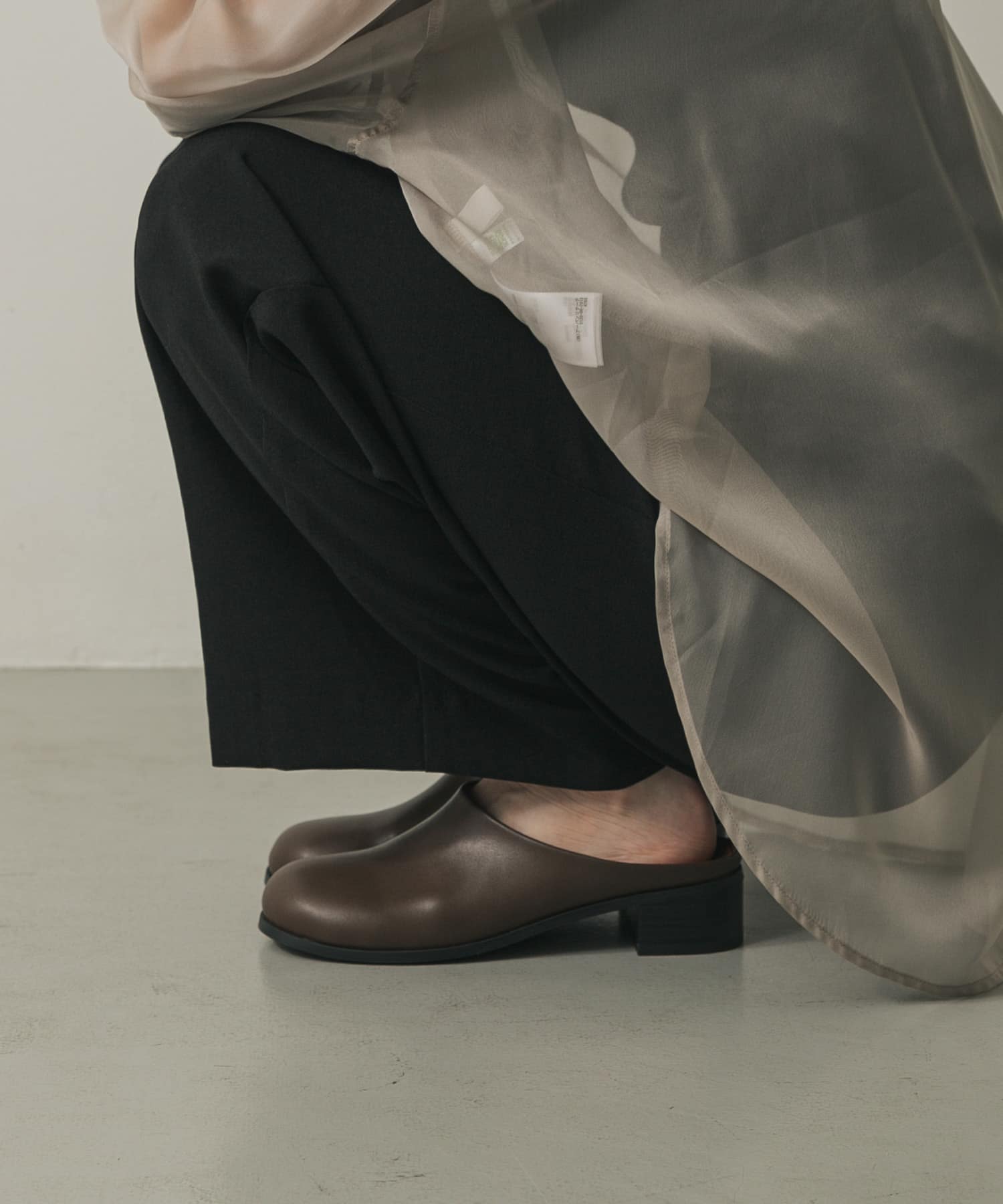 ワイドトゥヒールスリッポン BROWN S