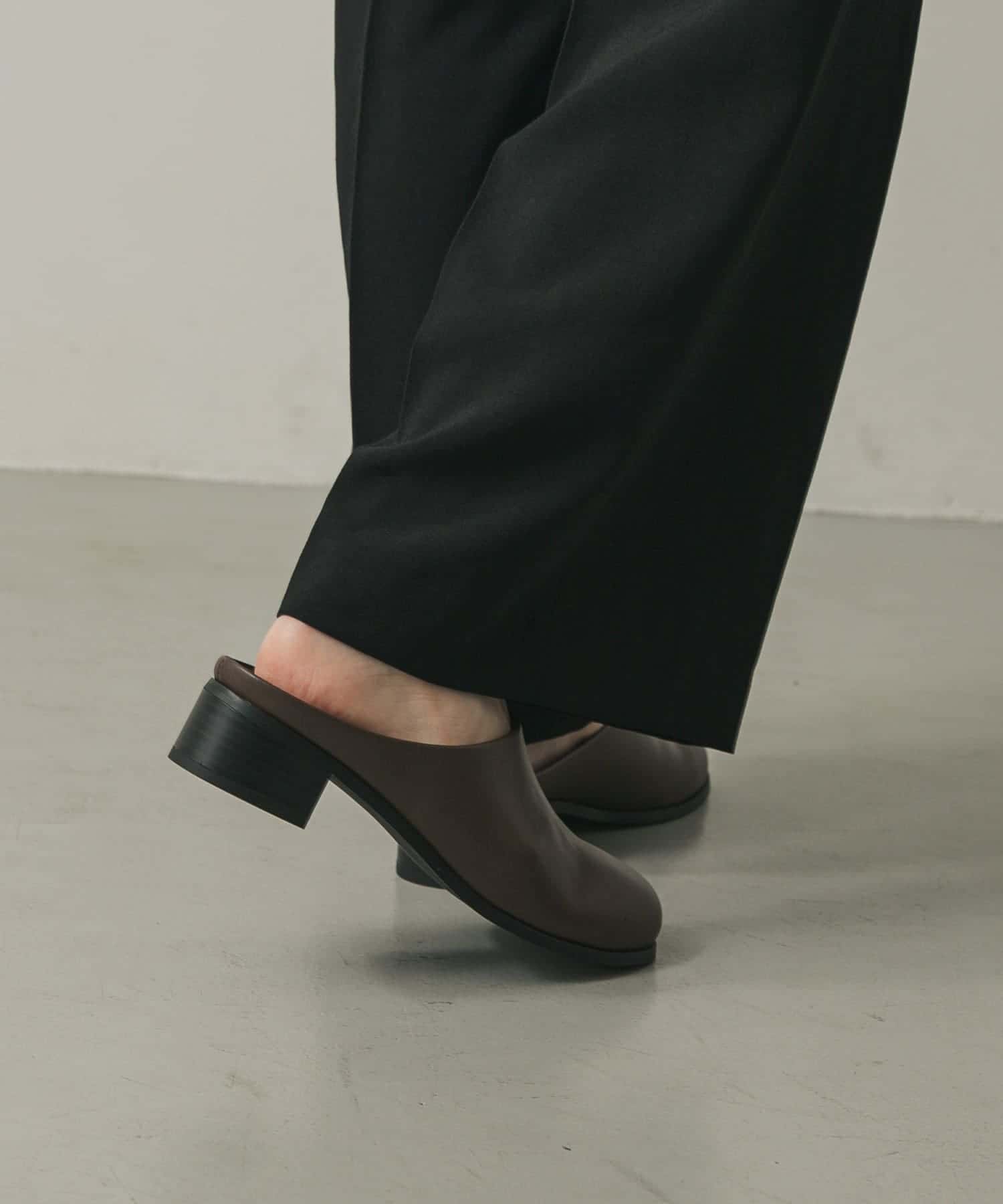 ワイドトゥヒールスリッポン BROWN S