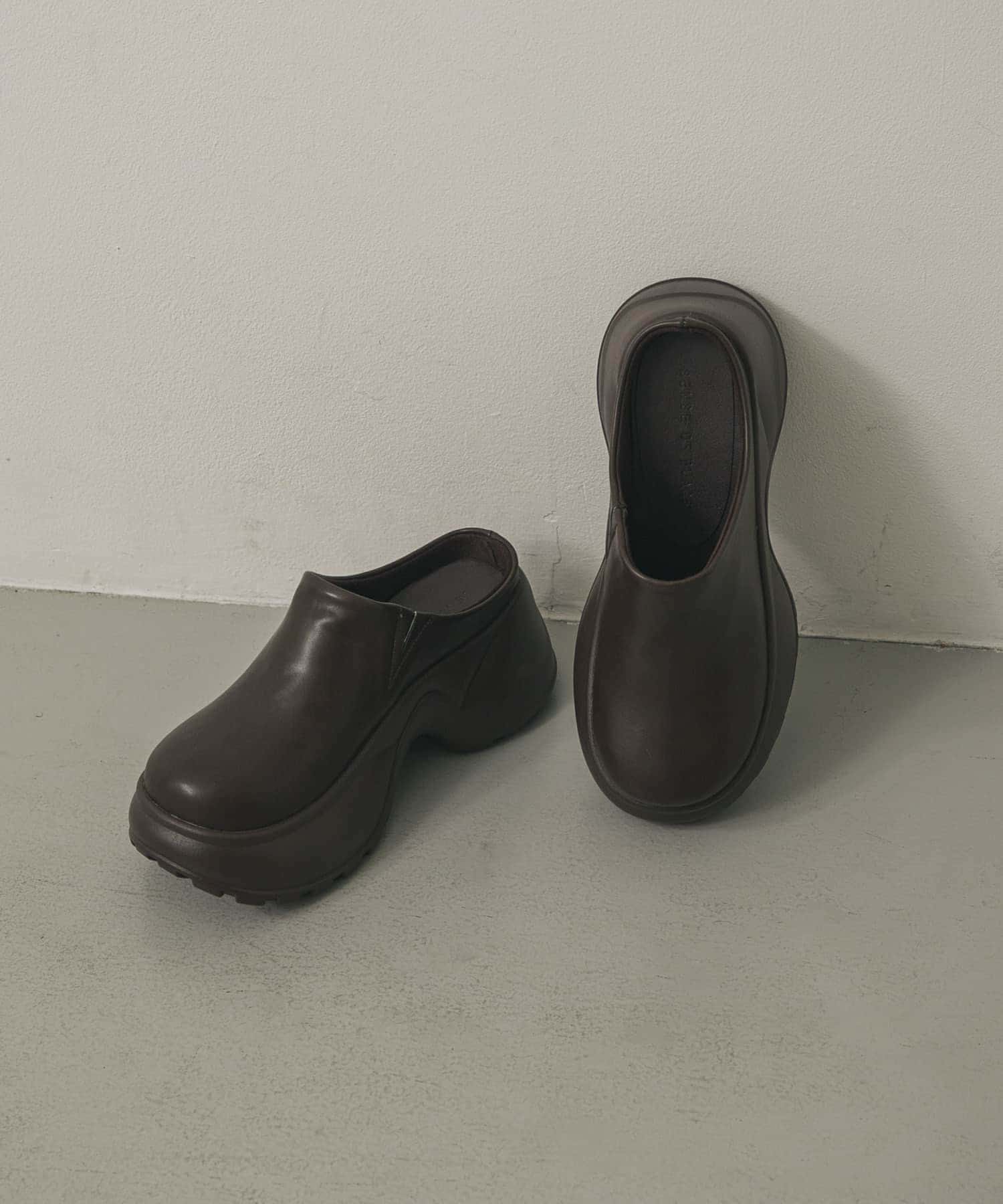 ボリュームソールサボサンダル BROWN M