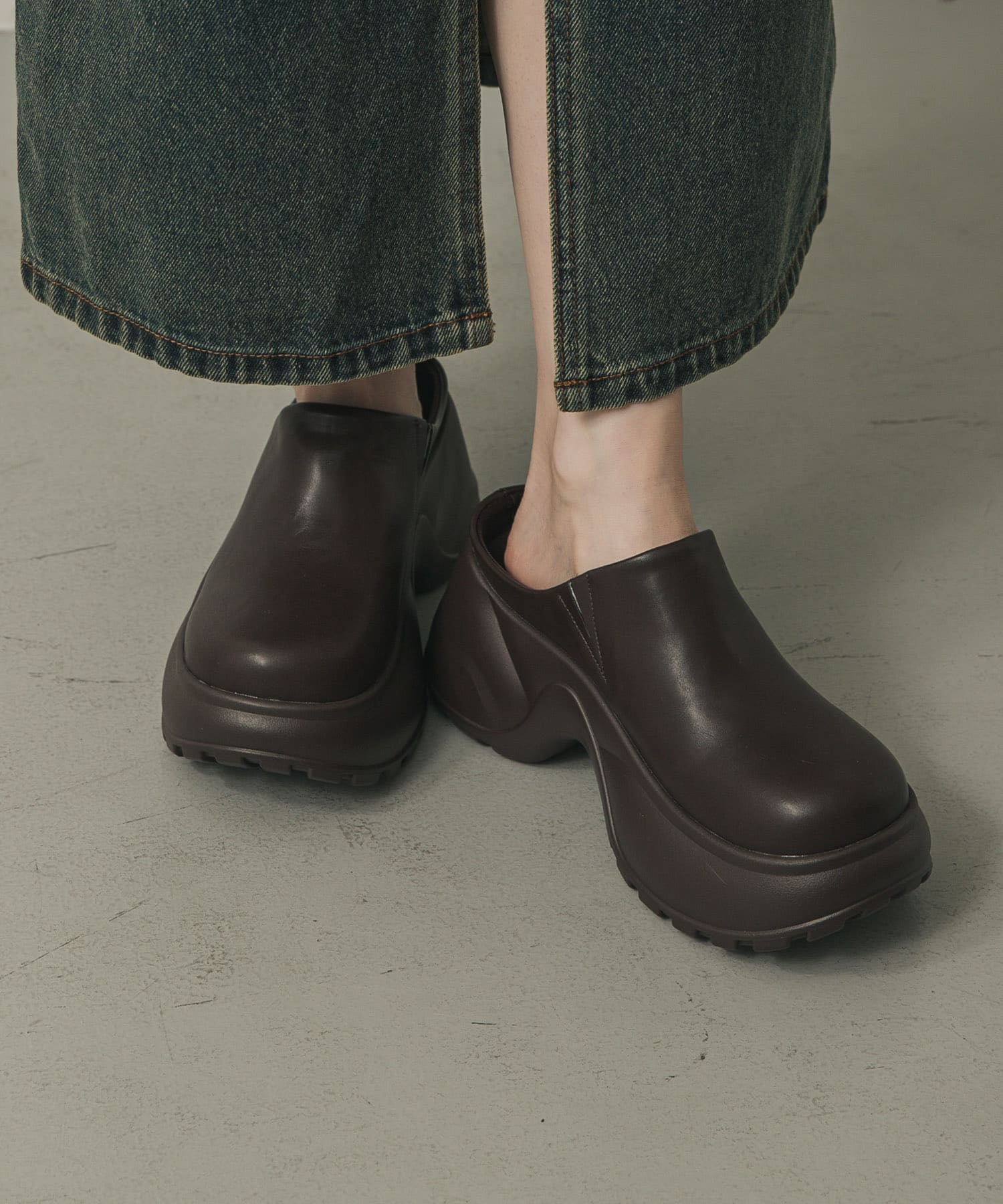 ボリュームソールサボサンダル BROWN M