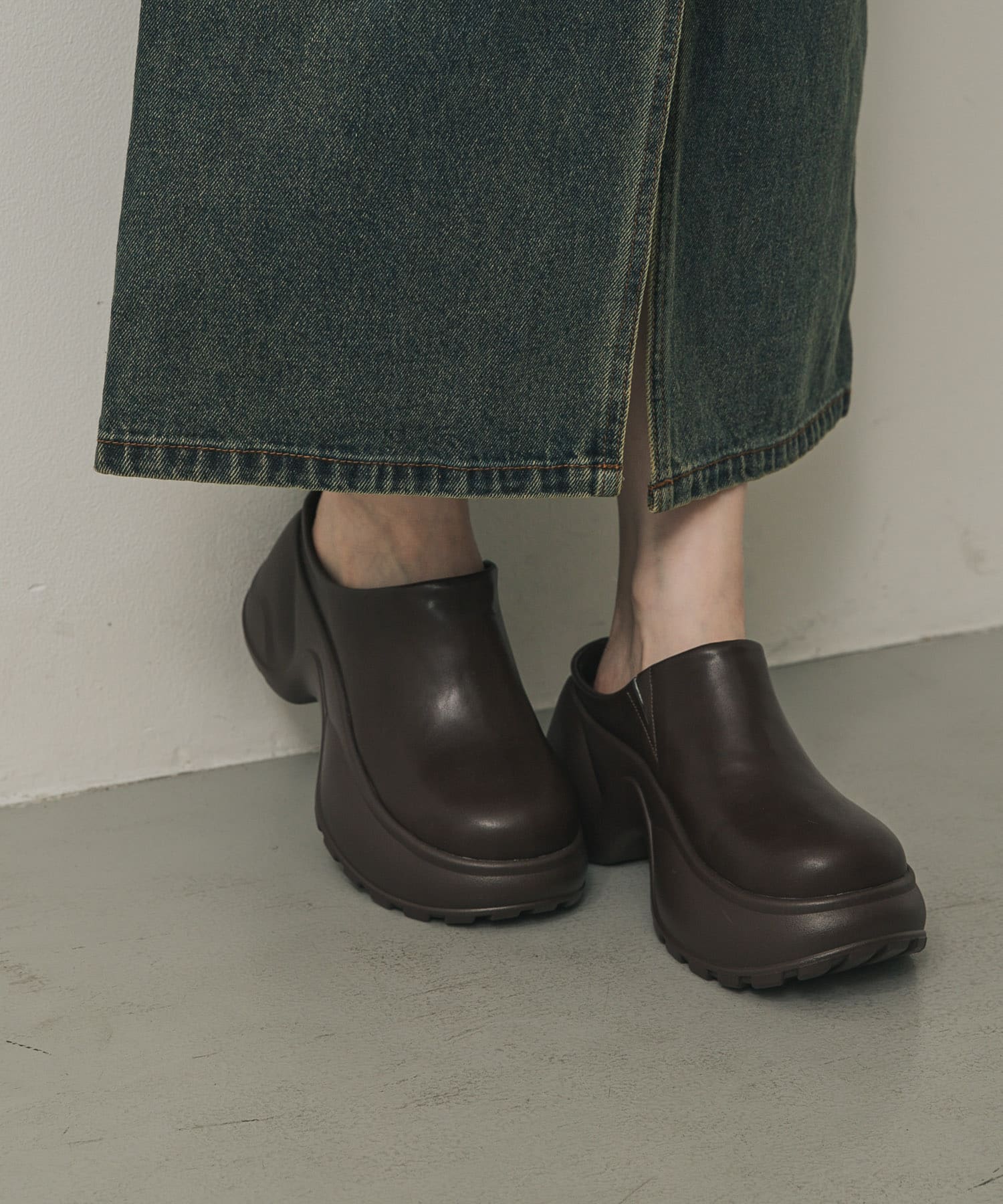 ボリュームソールサボサンダル BROWN M