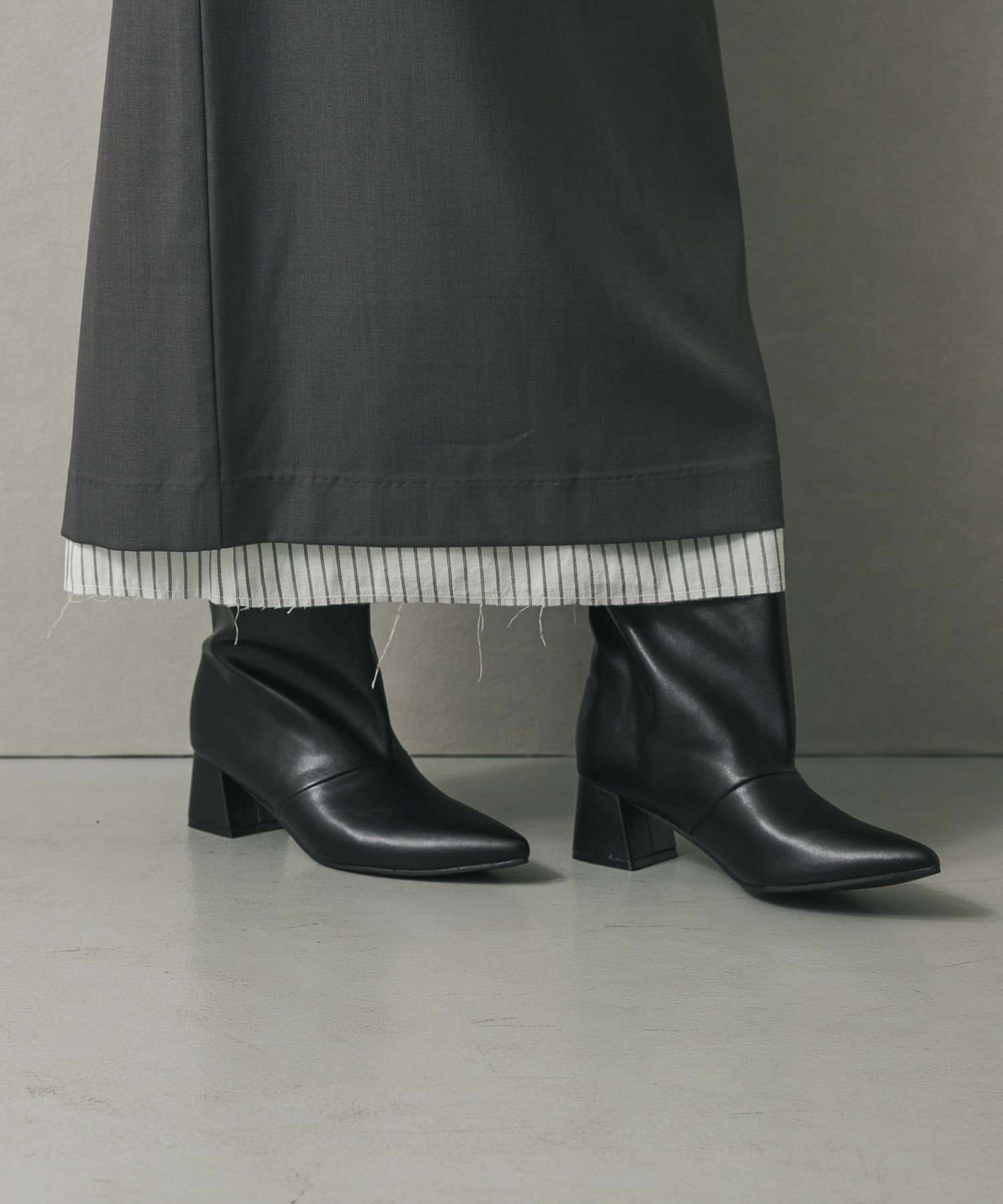 ワイドシャフトミドルブーツ BLACK S