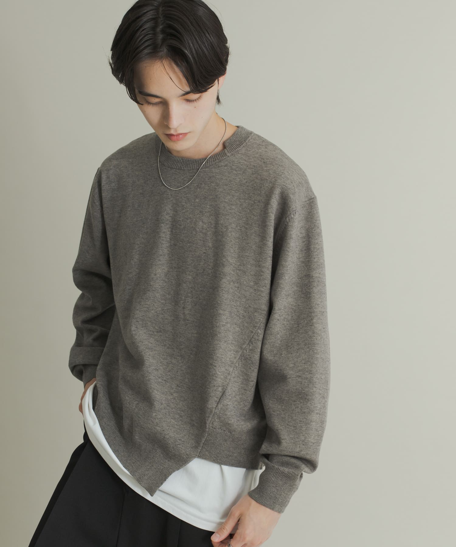 アシメクルーネックニット GRAY L