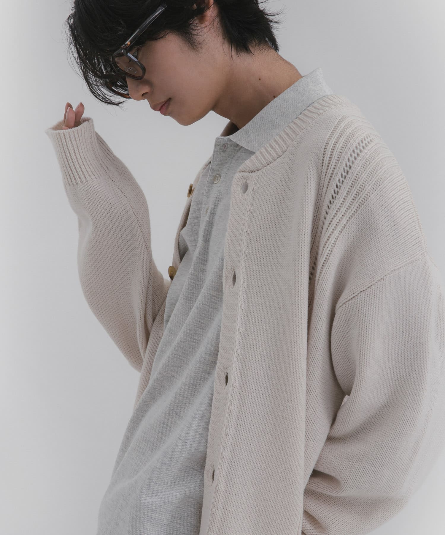 ハリヌキケーブルニットカーディガン
