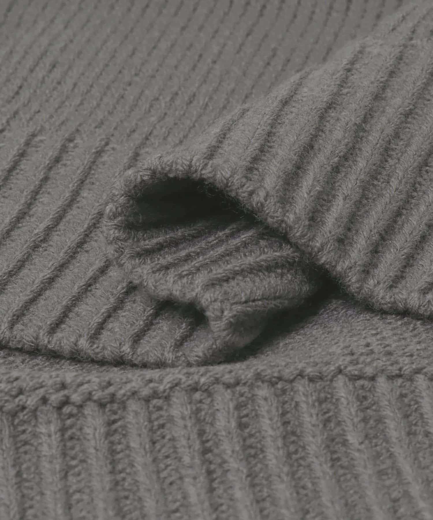 ハリヌキケーブルニットカーディガン GRAY M