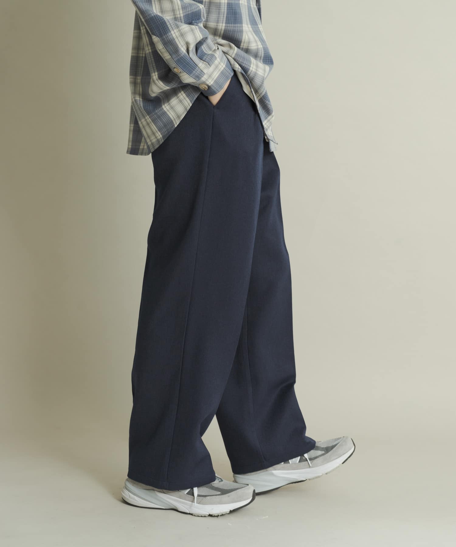 ウールライクダブルタックワイドパンツ