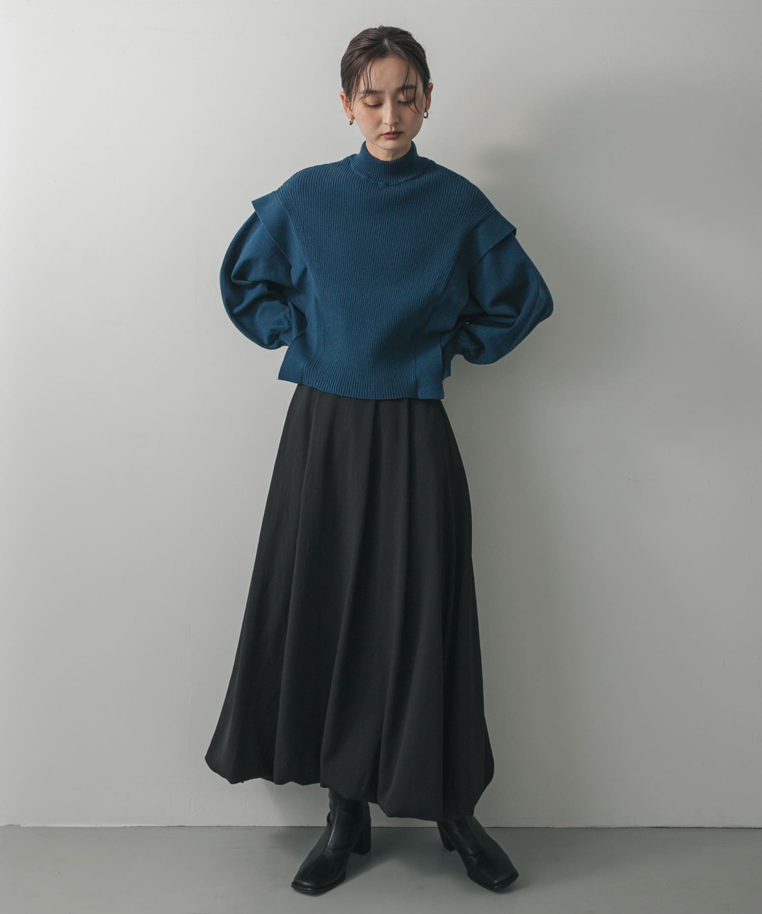 身長 : 169cm サイズ : one