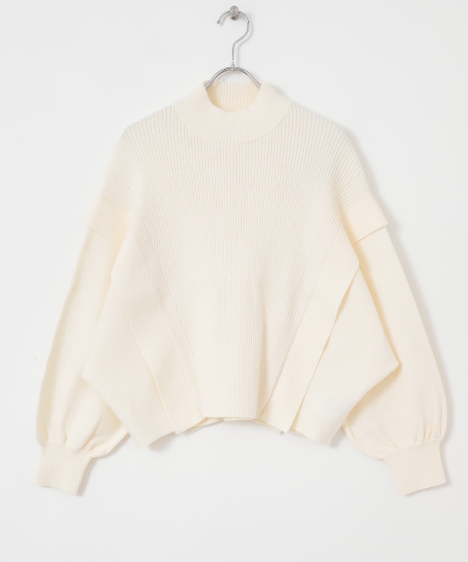 『一部WEB限定カラー』ストレッチショルダータックセーター OFF WHITE one