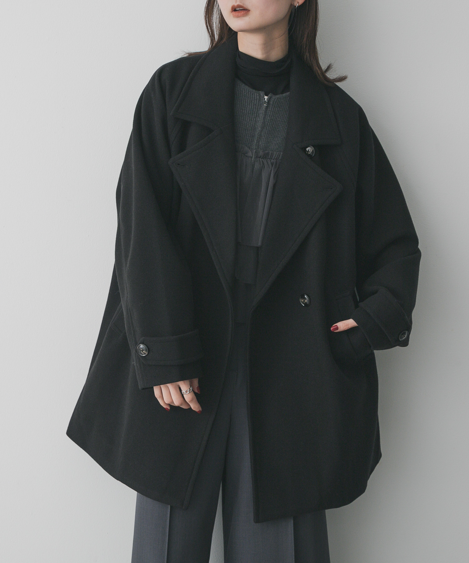 テーラードミドルコート