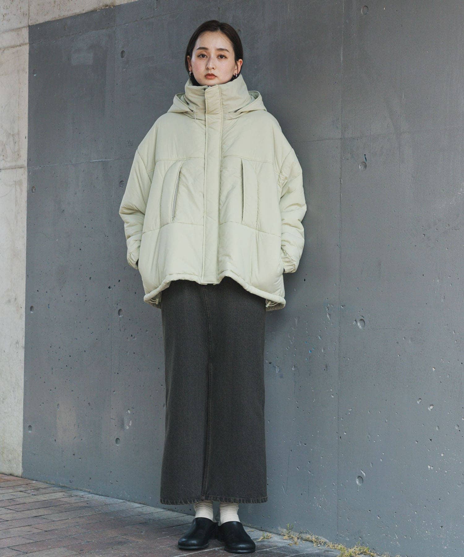 Y.BEIGE
