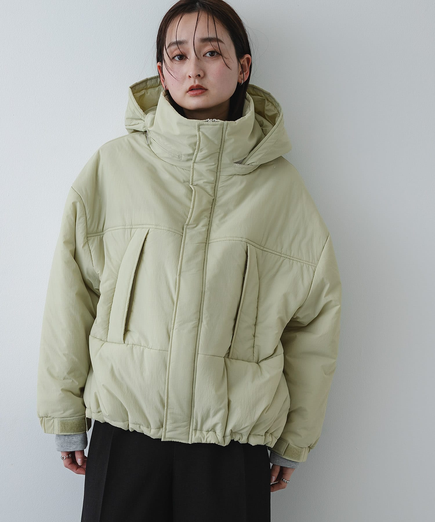 Y.BEIGE