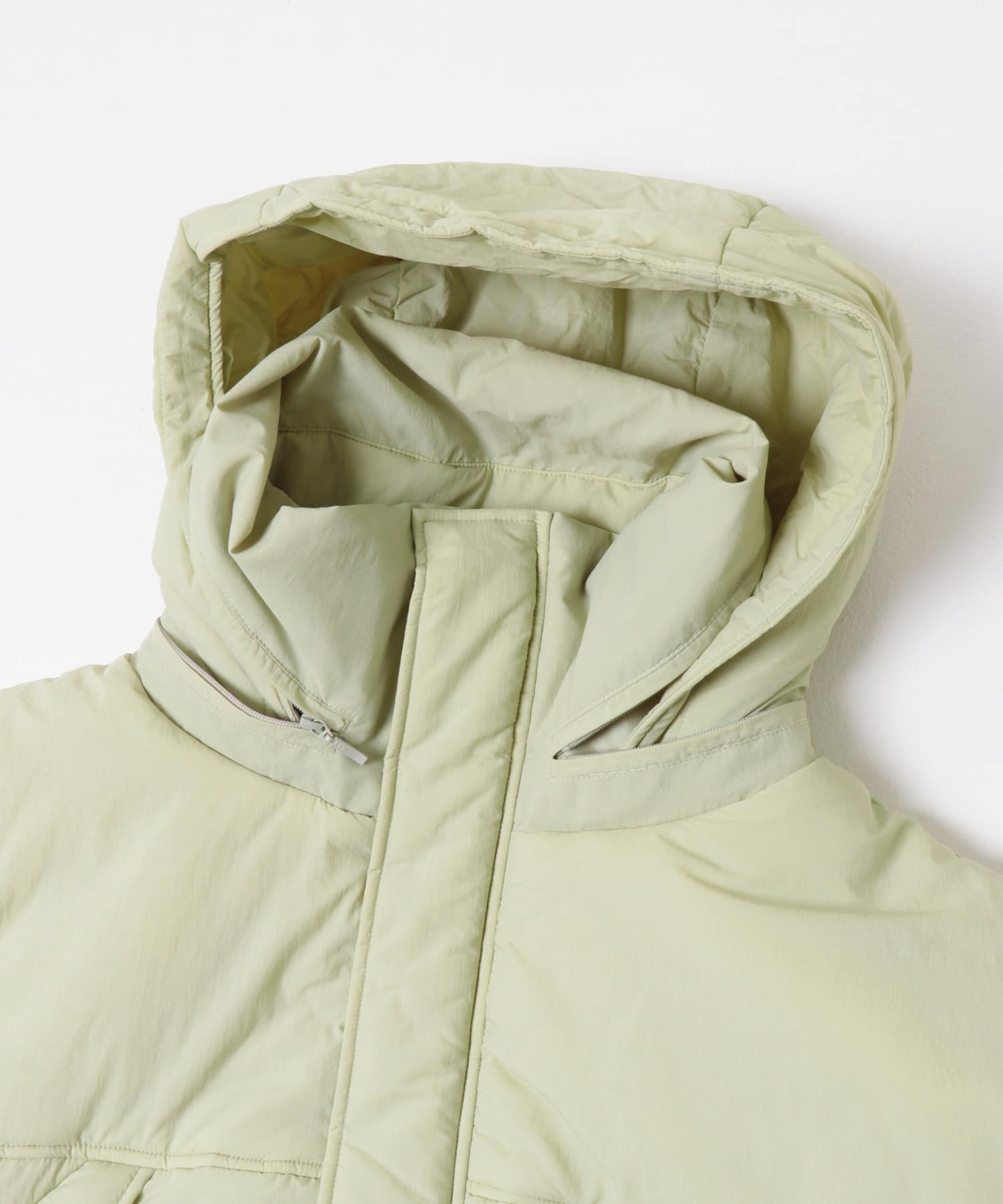 Y.BEIGE