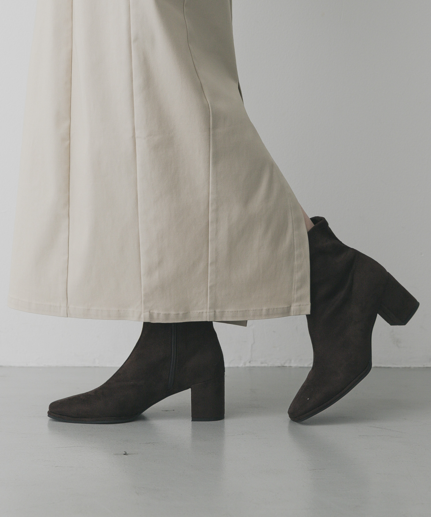 スクエアトウセンターシームストレッチブーツ D.BROWN S