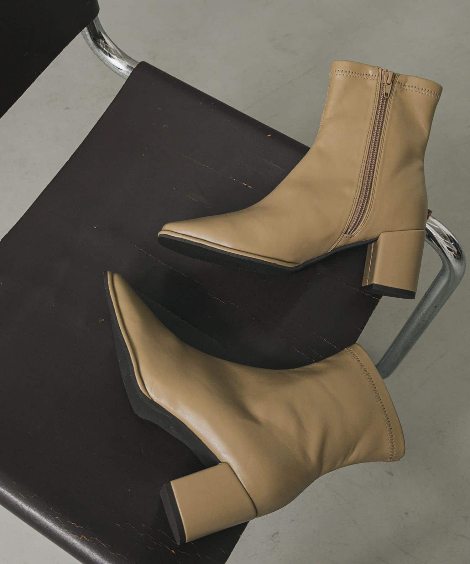 スクエアトウセンターシームストレッチブーツ BEIGE M
