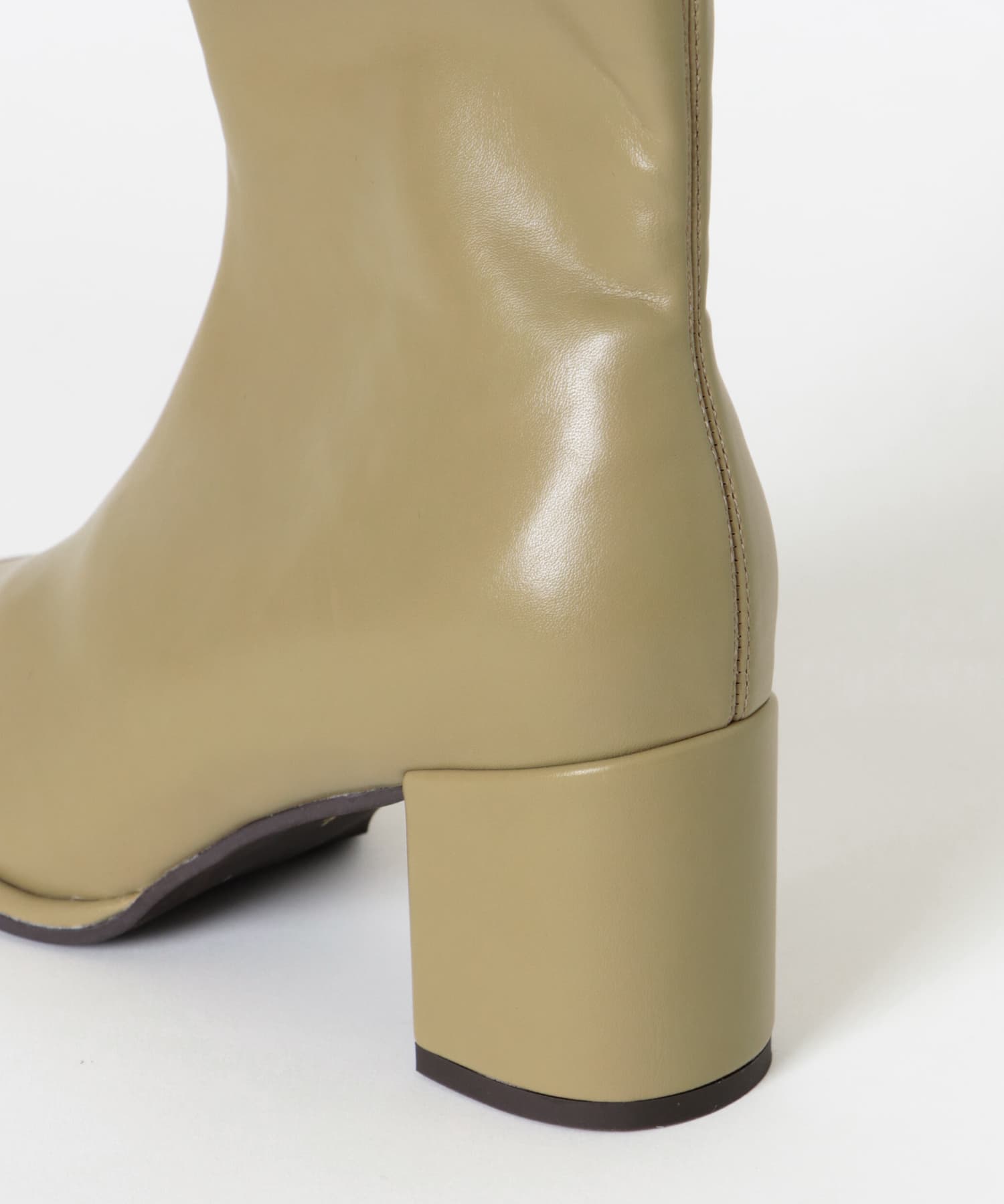 スクエアトウセンターシームストレッチブーツ BEIGE S