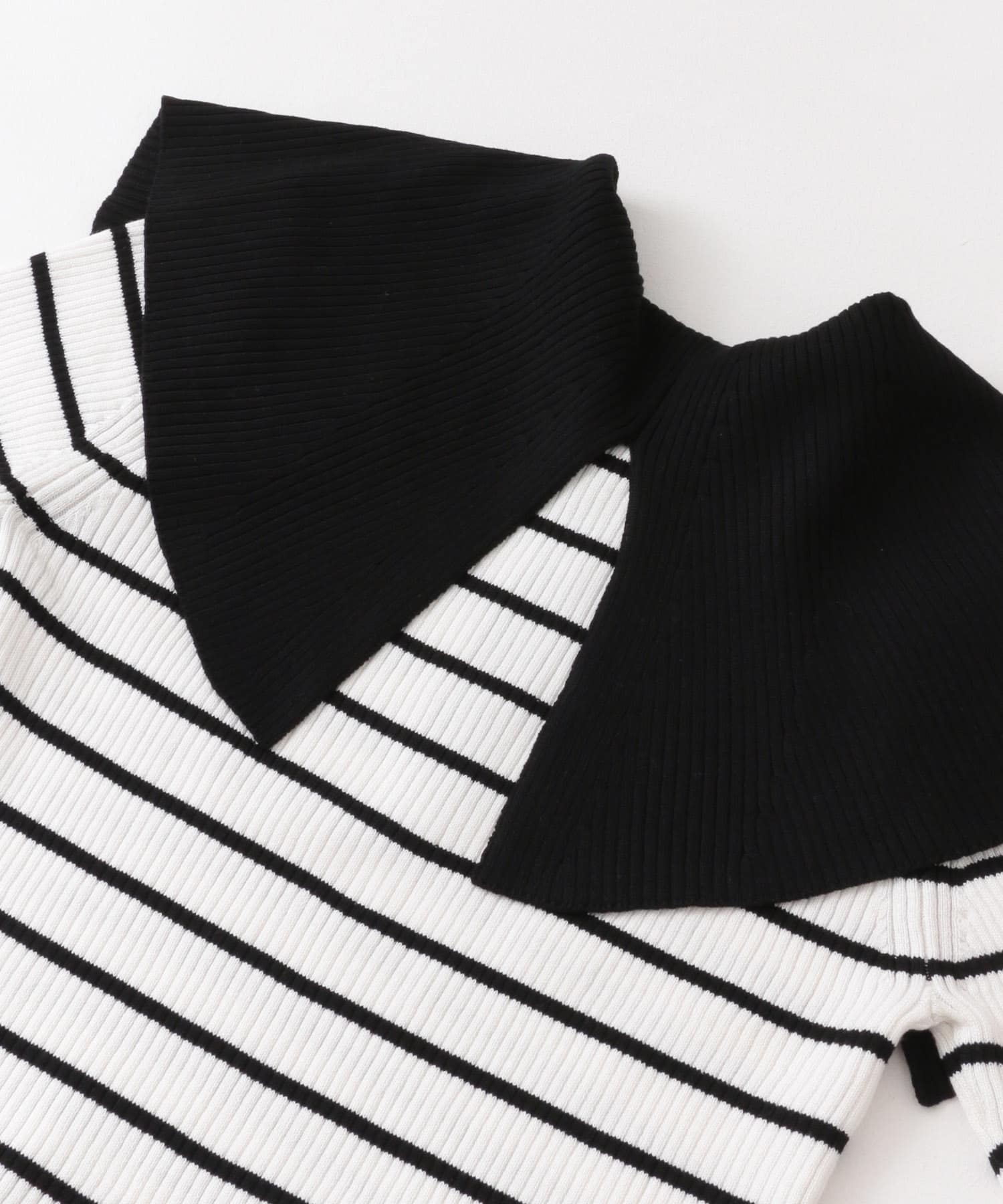 O.WHT×BLK