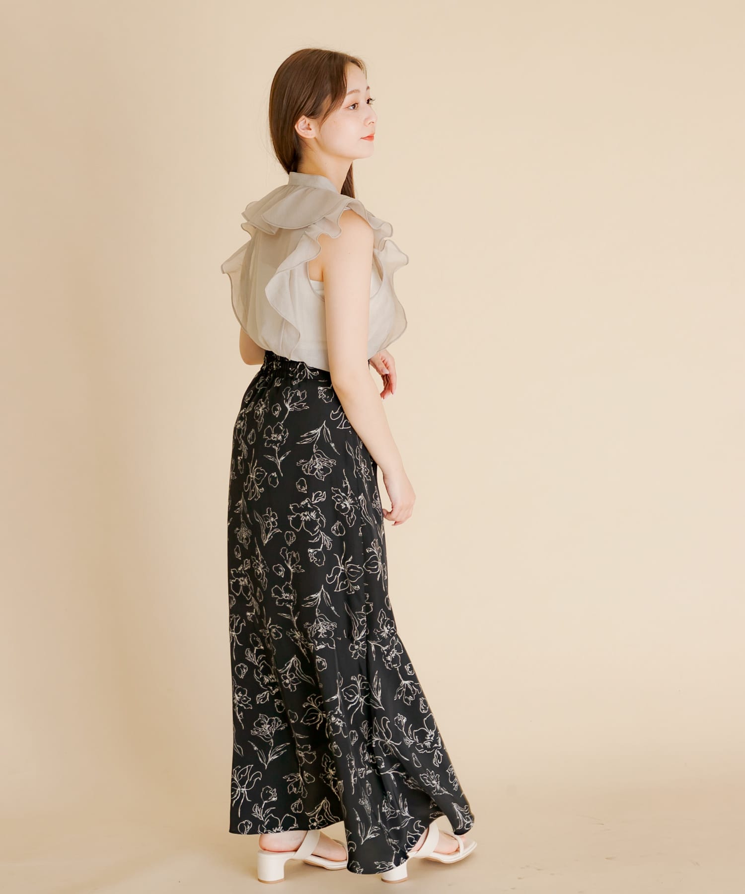 身長：154cm サイズ：one