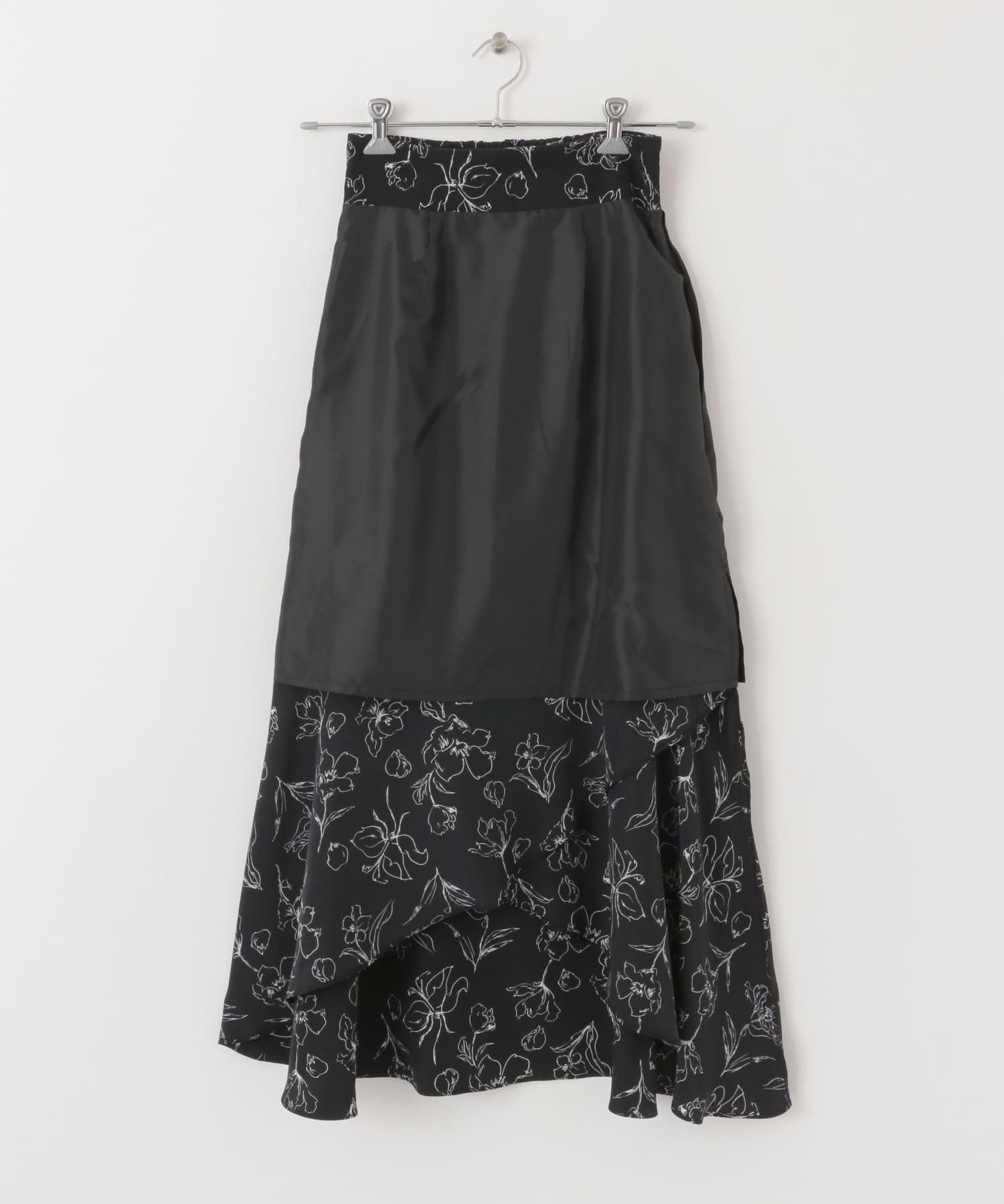 フラワープリントフリルスカート BLACK S