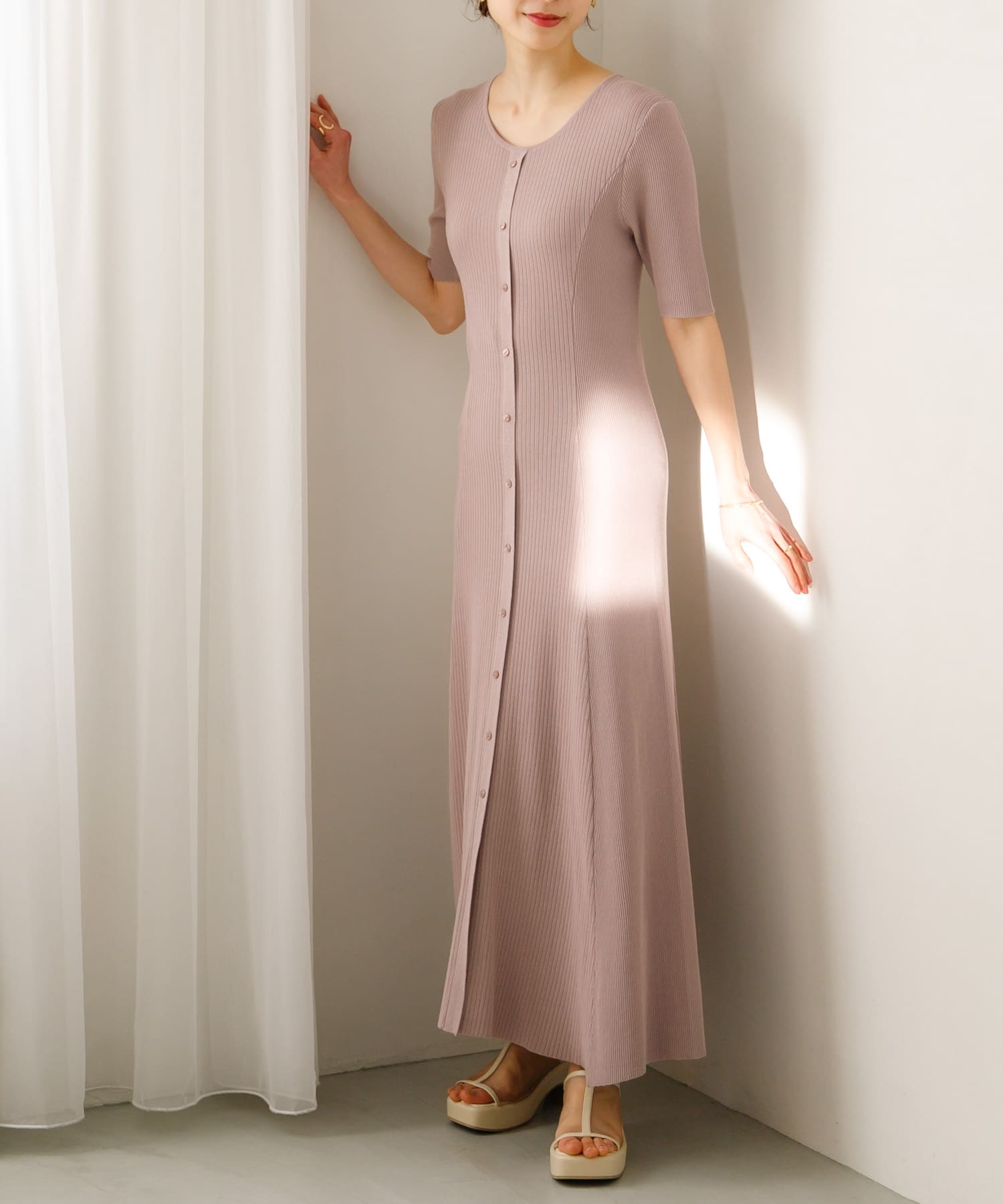 DUSTY PINK