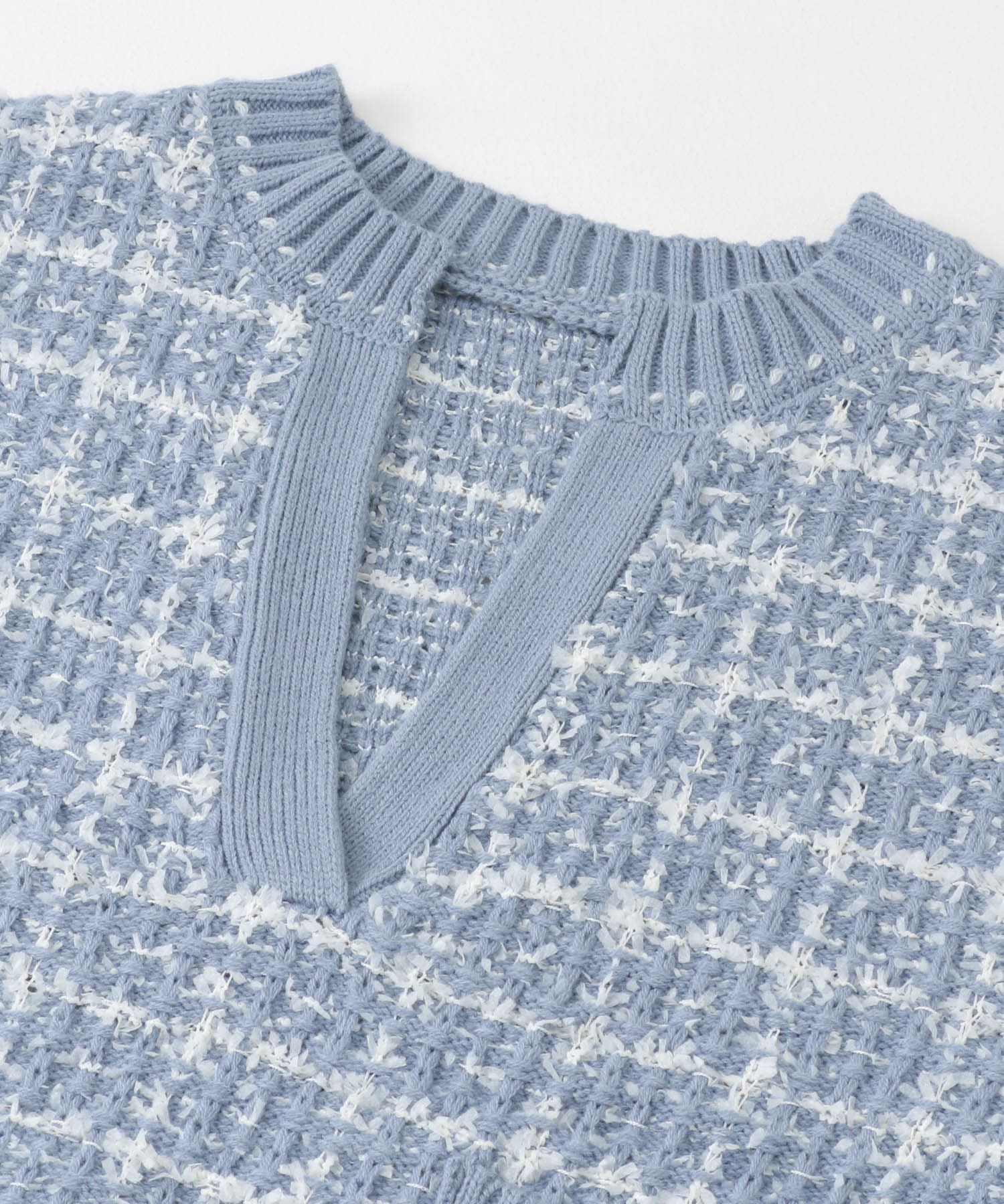 BLU×WHT