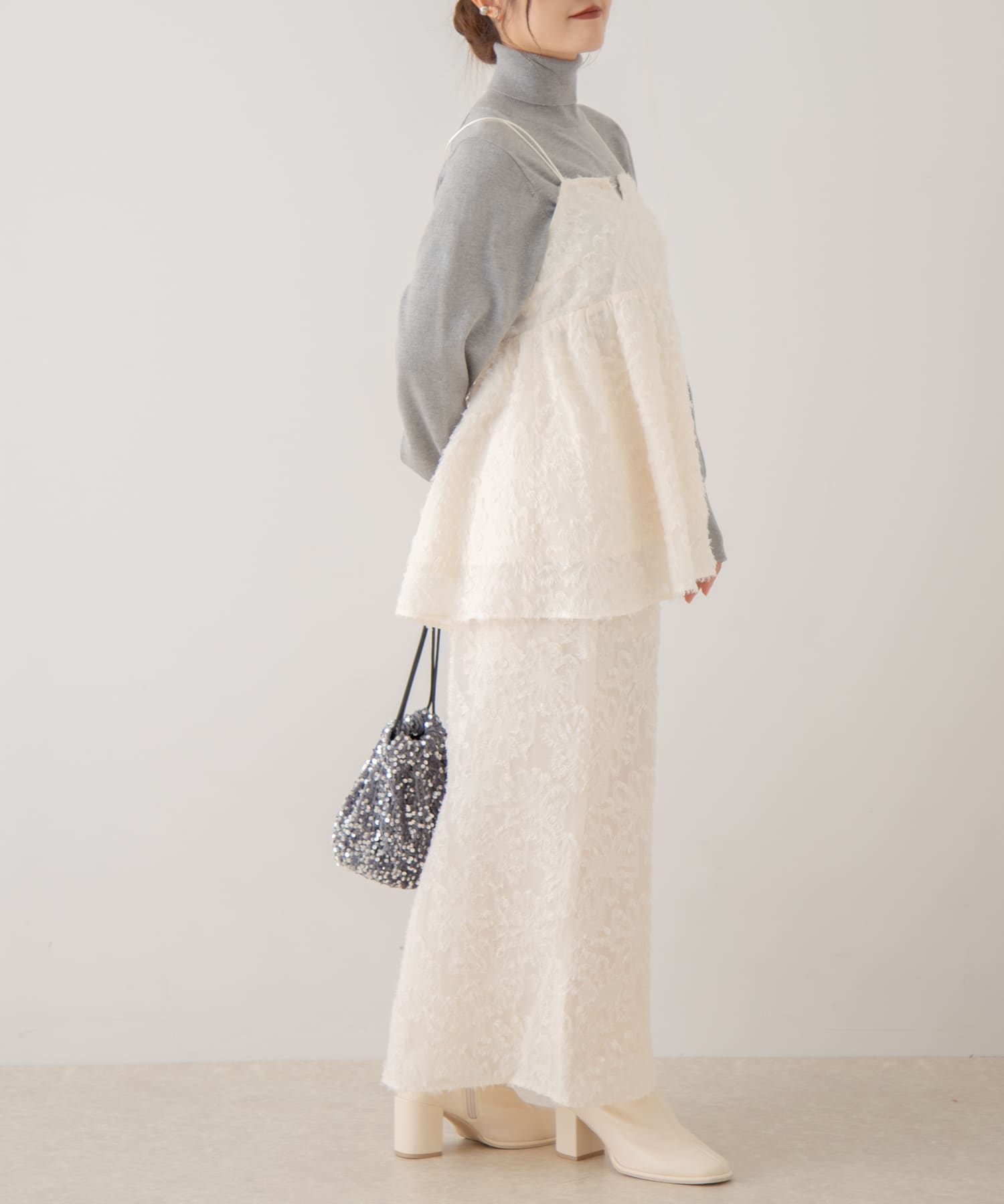 身長：153cm サイズ：one