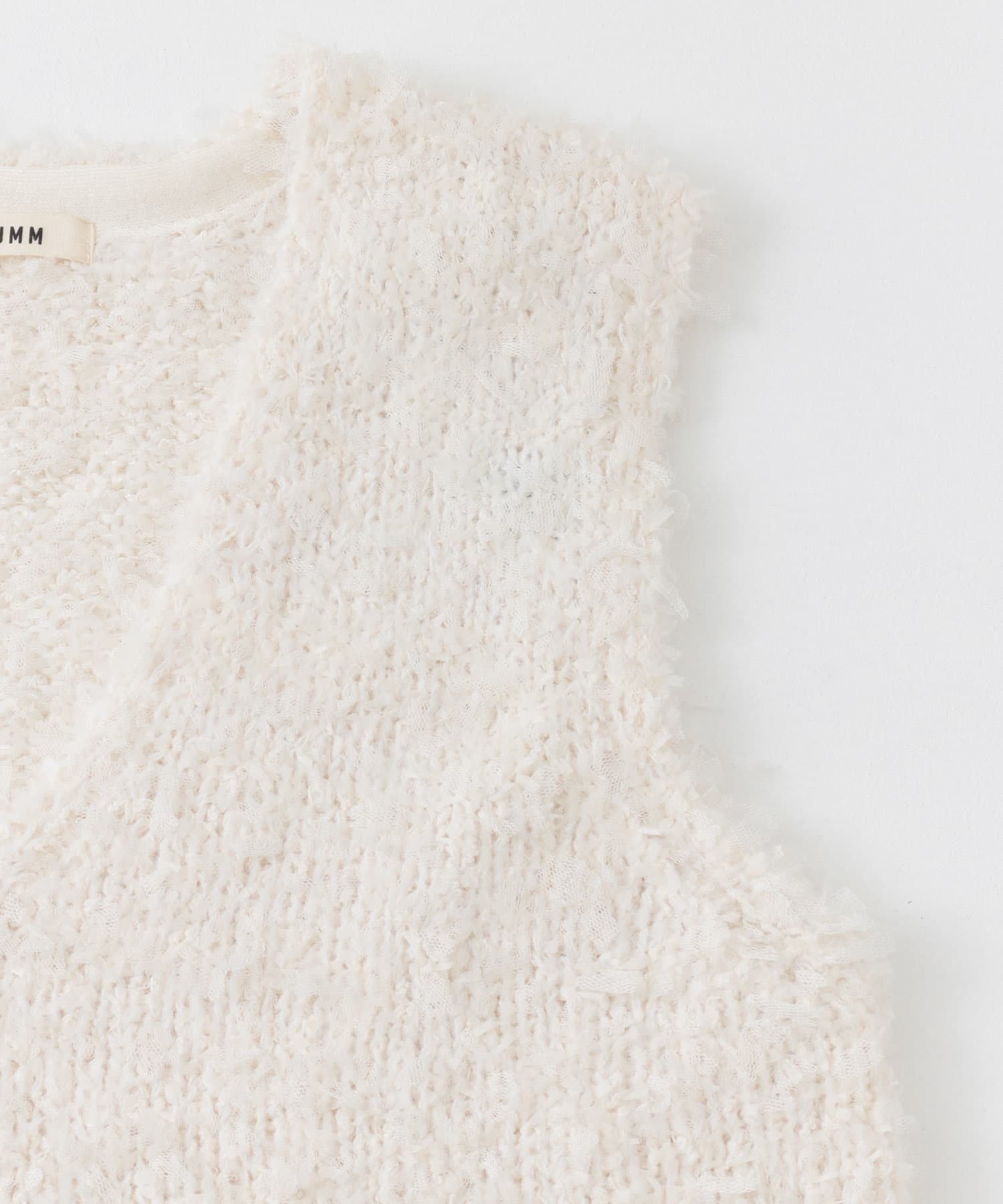 チュールテープニットベスト IVORY one