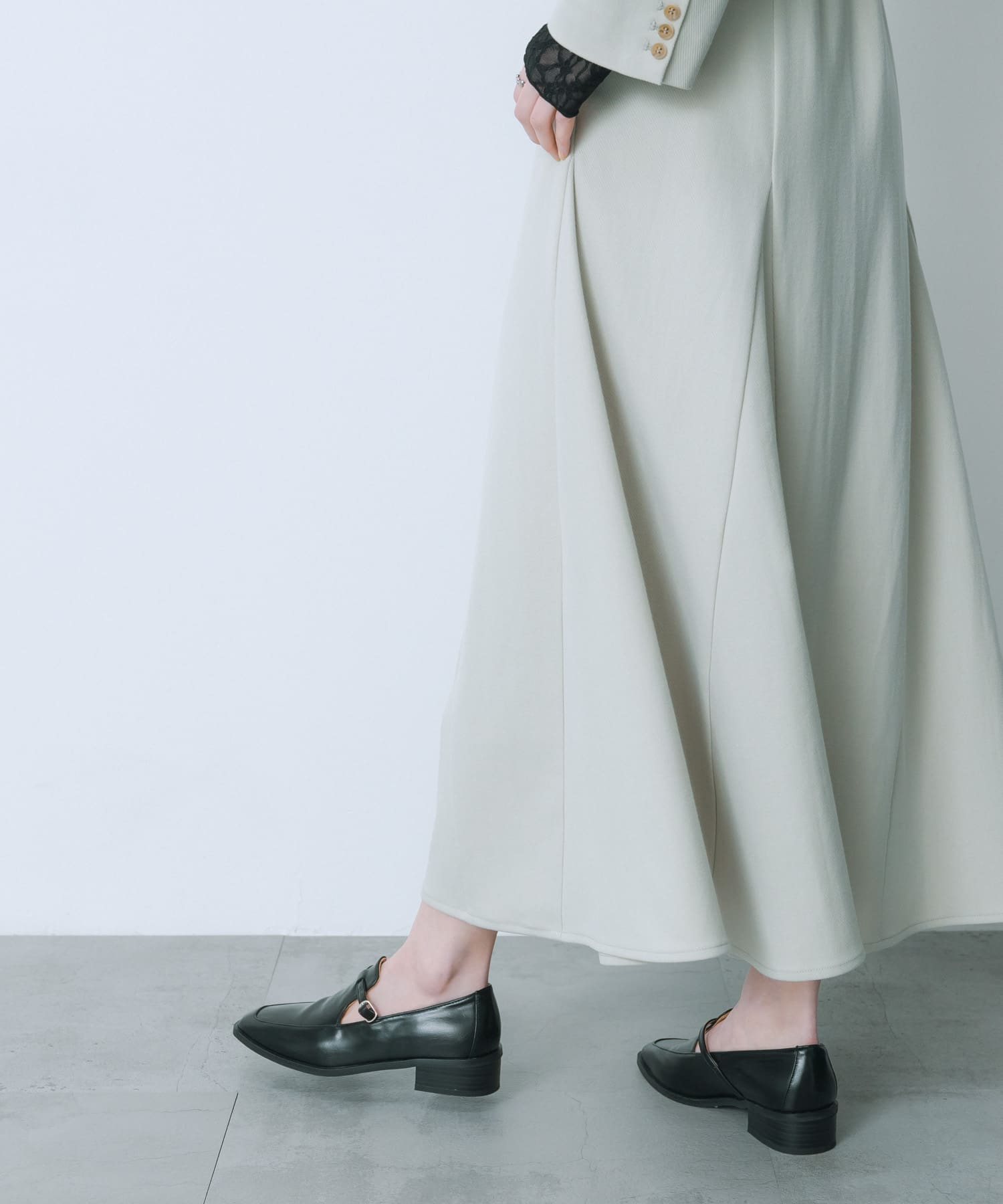 IVORY