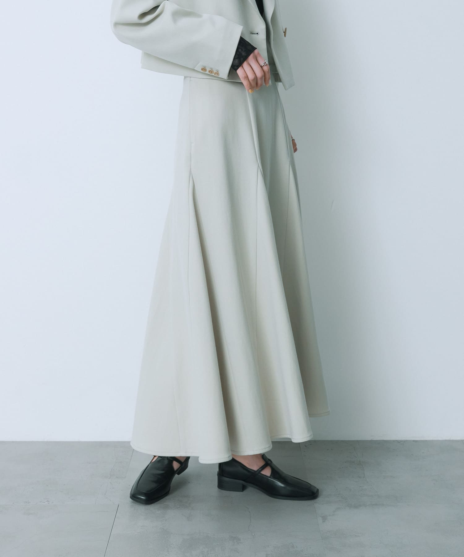 IVORY