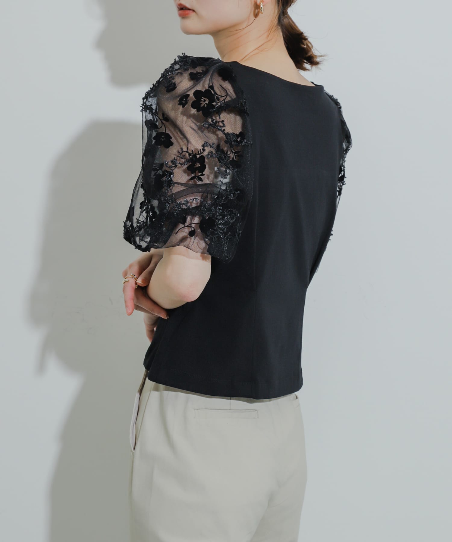 身長：169cm サイズ：one