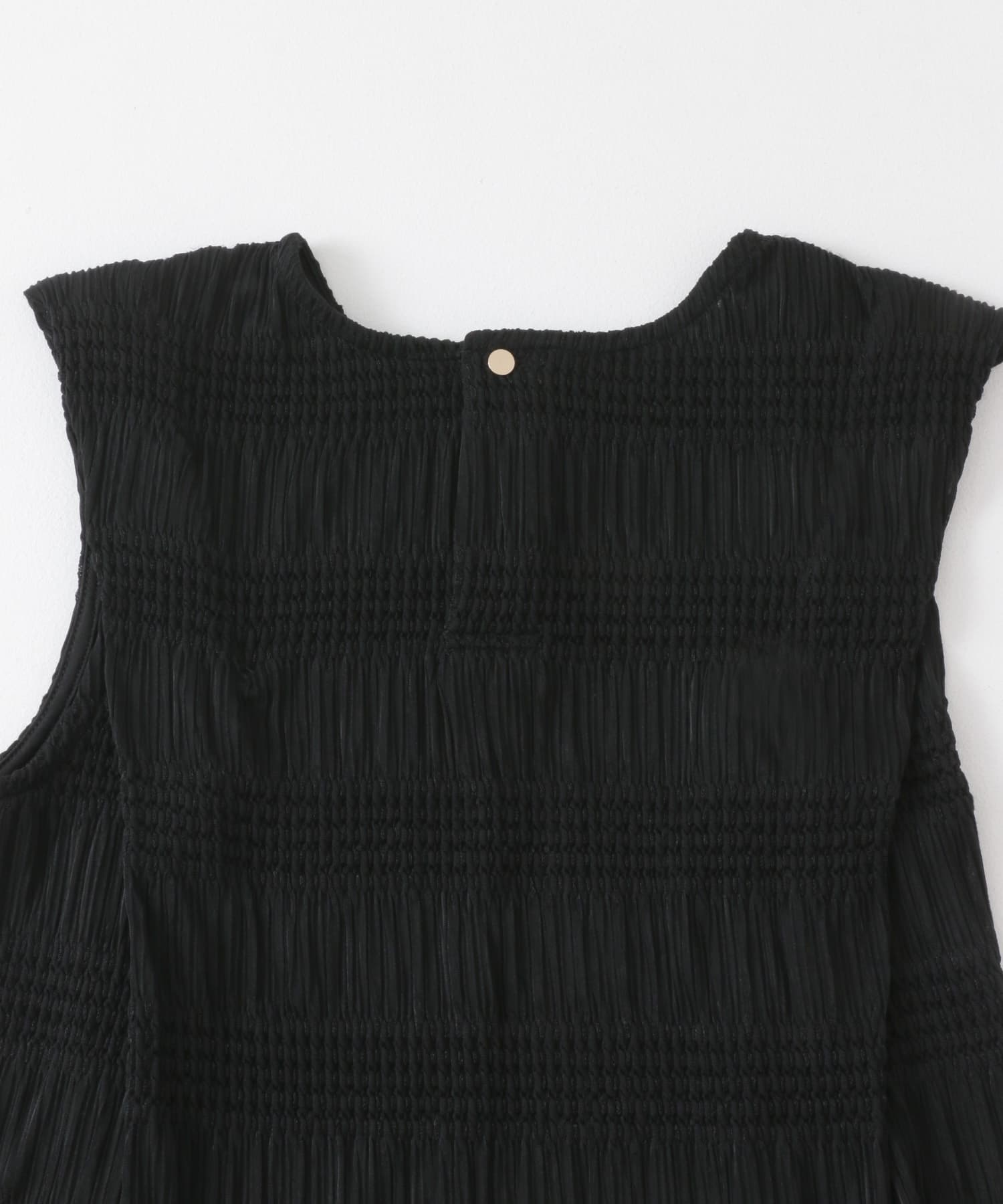 シャーリングパイピングカットトップ BLACK one