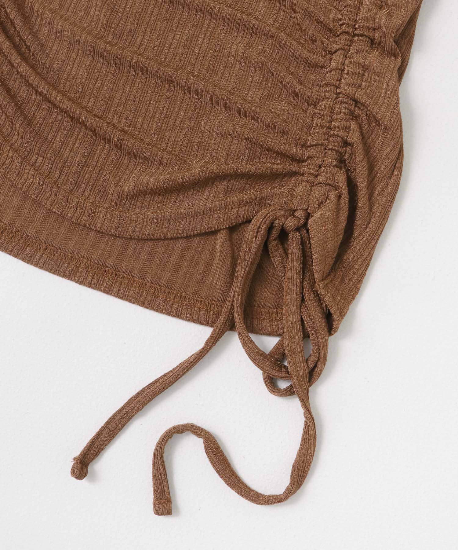カットアウトシャーリングトップ(5分袖) BROWN one