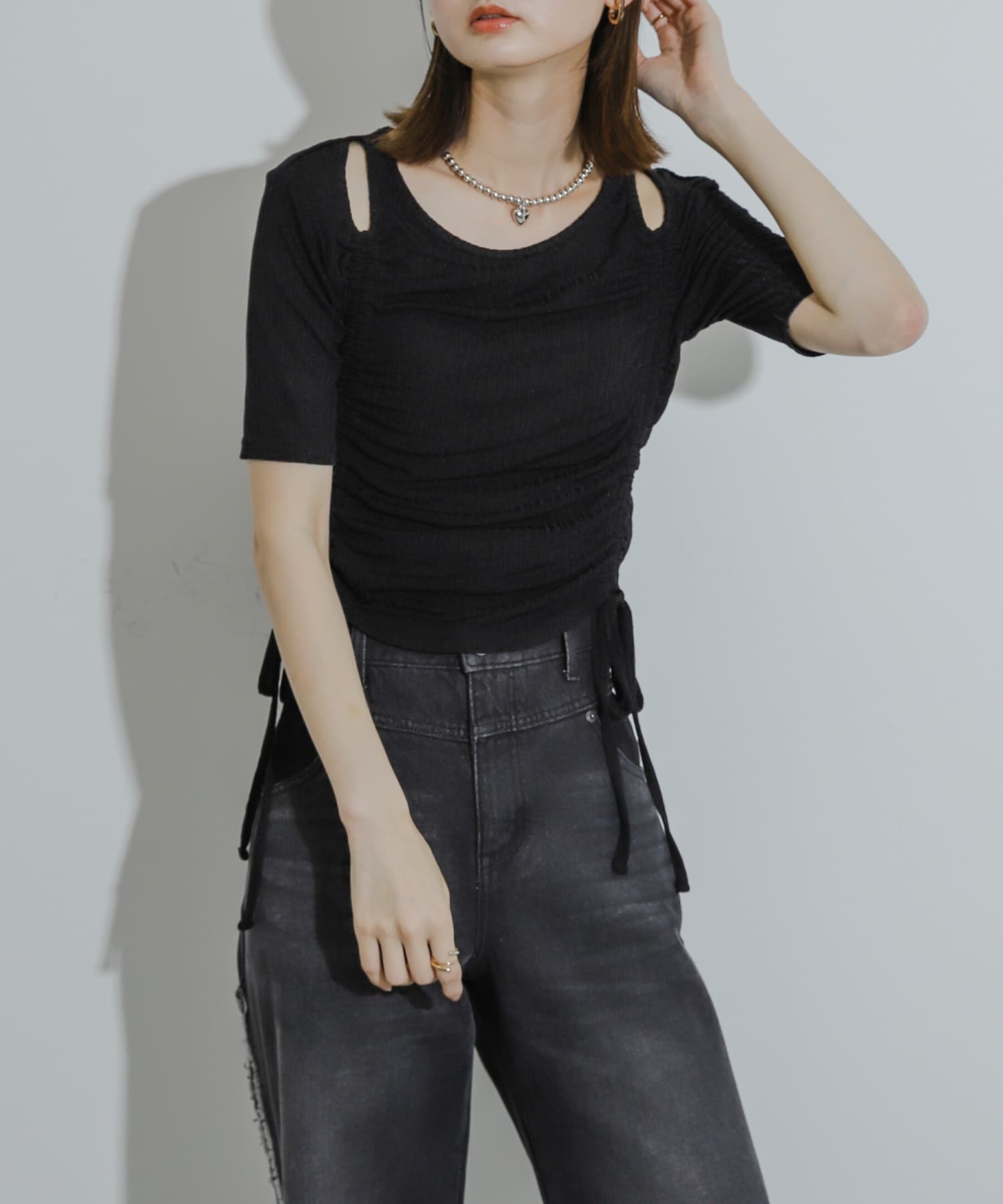 身長：169cm サイズ：one