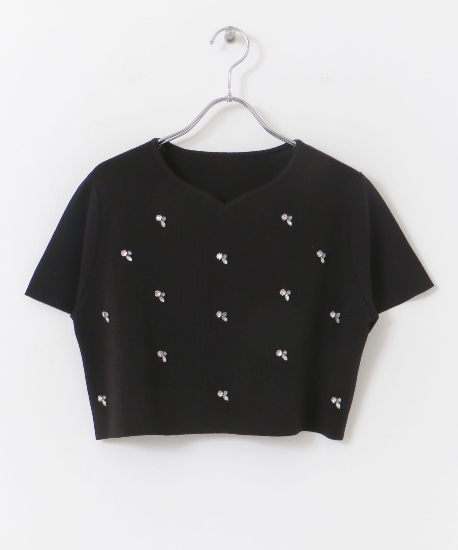ハートネックビジューセーター BLACK one