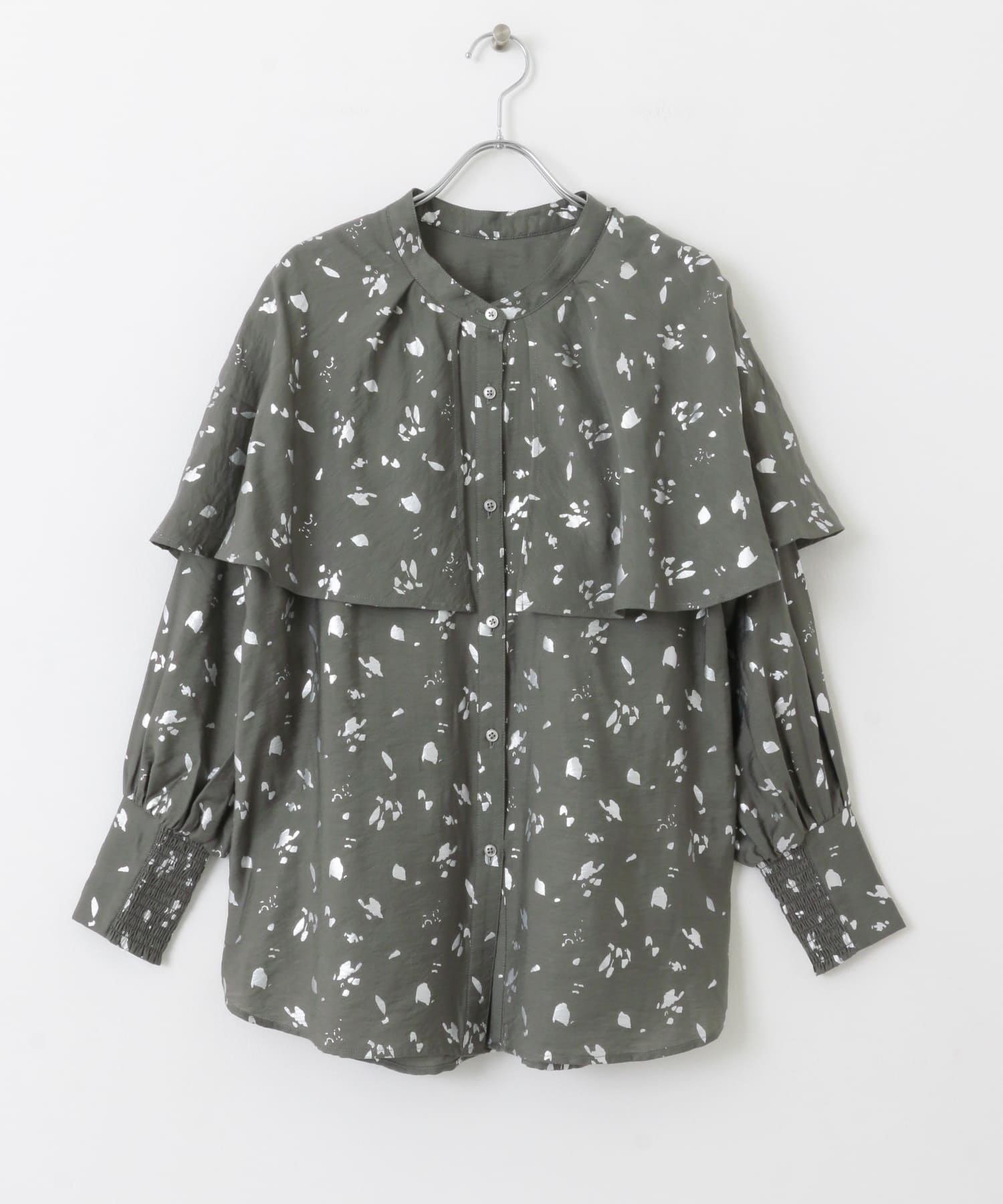 ハクプリントケープブラウス CHARCOAL one