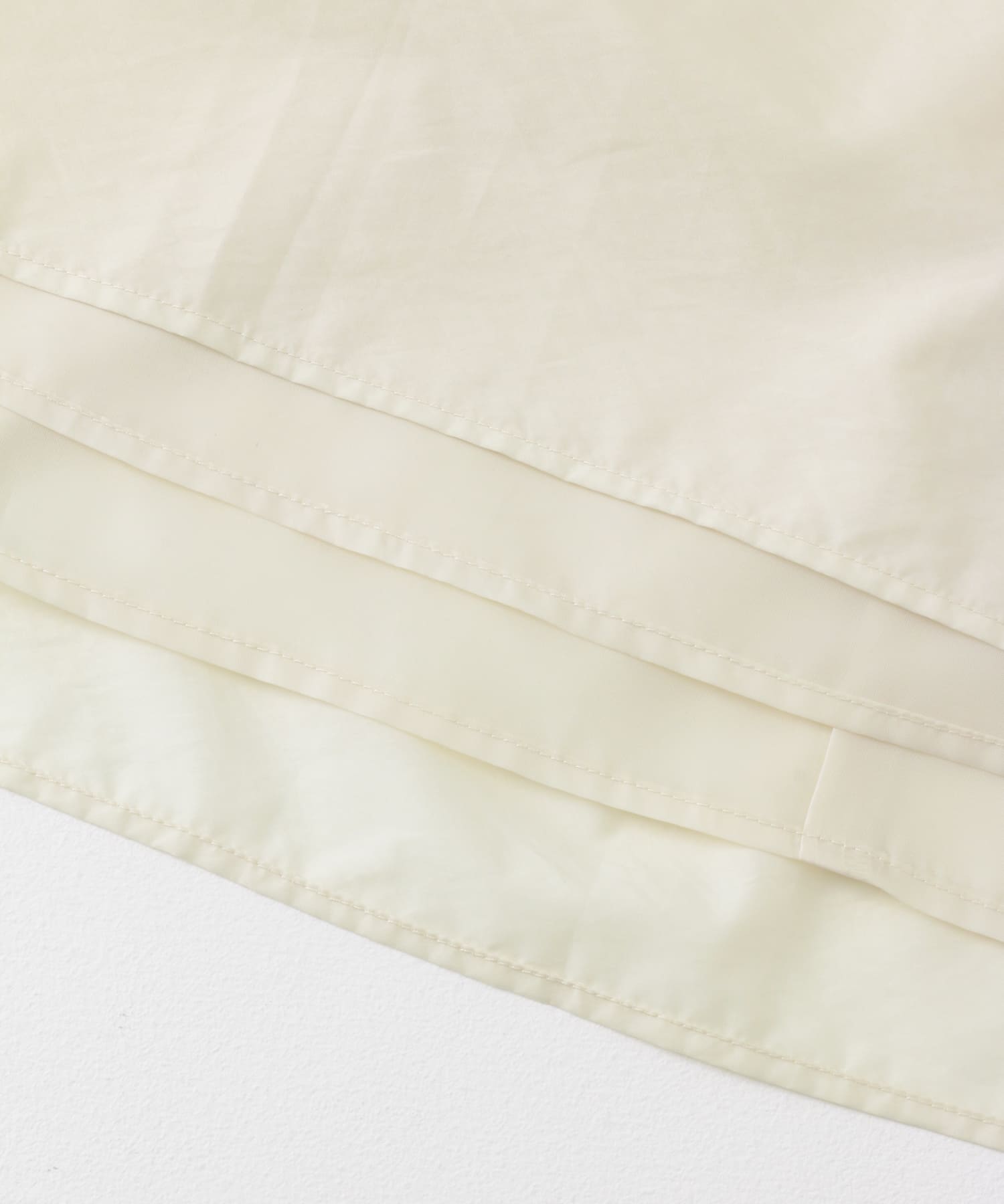 ティアードキャミワンピース IVORY COMPACT