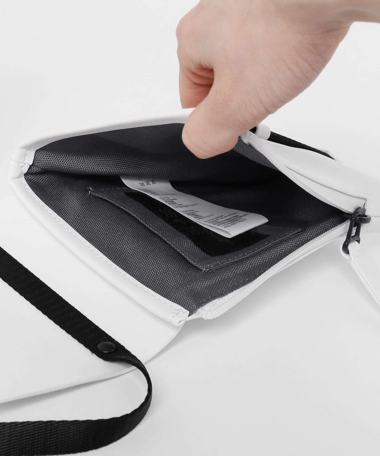 GASTON LUGA　SplashMini Crossbody WHITE one