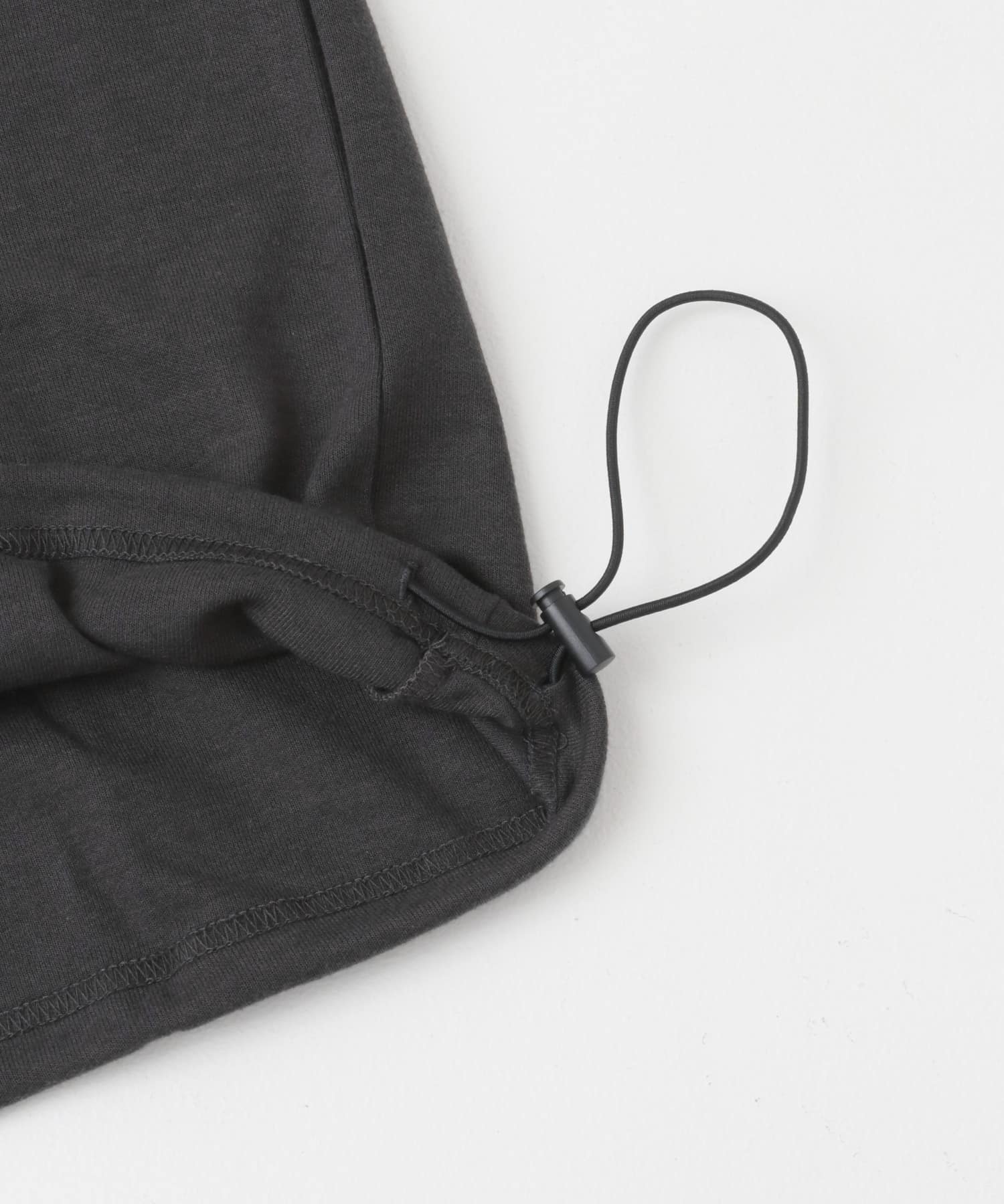 『WEB限定』Mark Gonzales　スタンドハーフZIPドローコードTシャツ CHARCOAL M