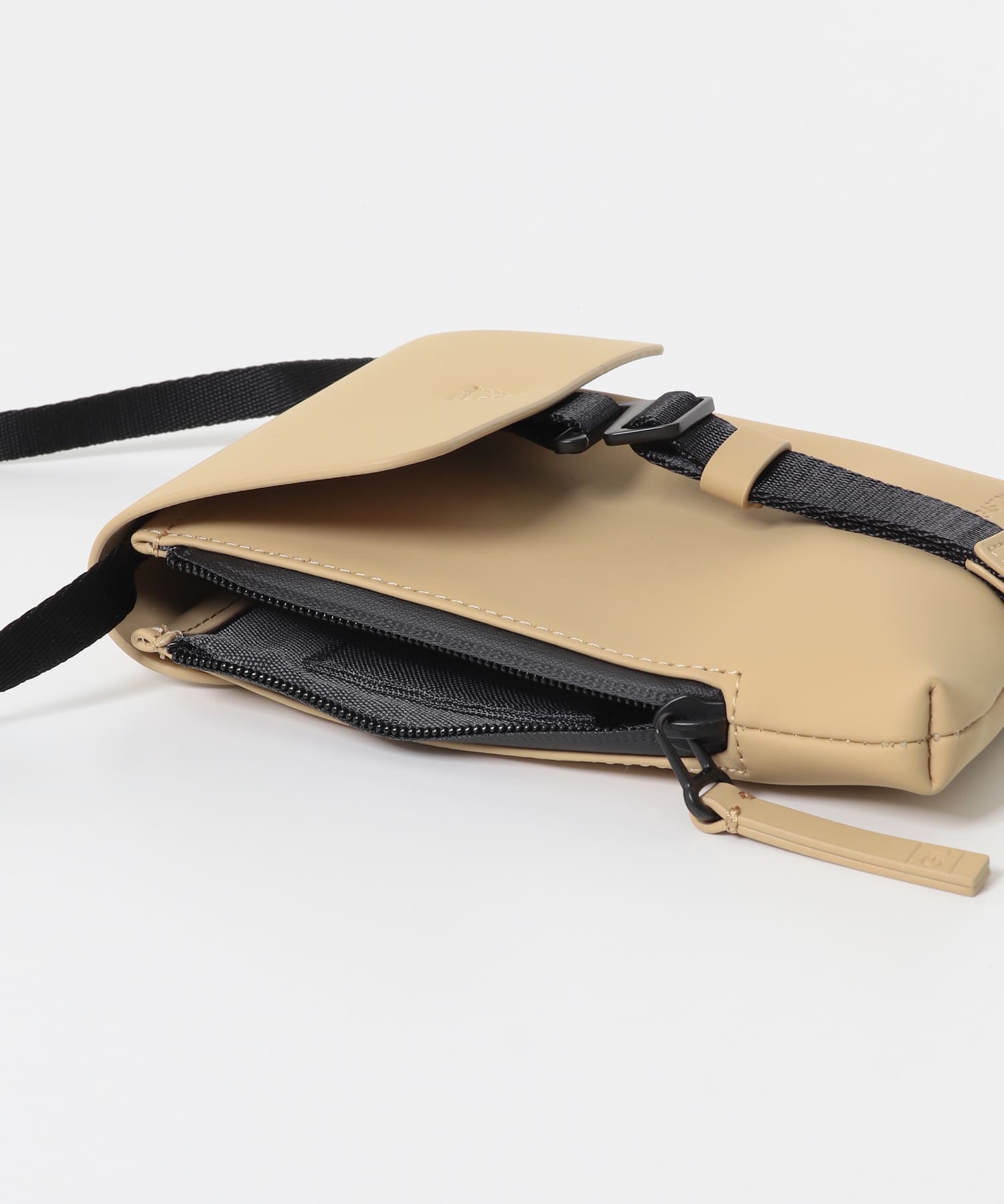 GASTON LUGA　Splash Mini Crossbody LATTE one